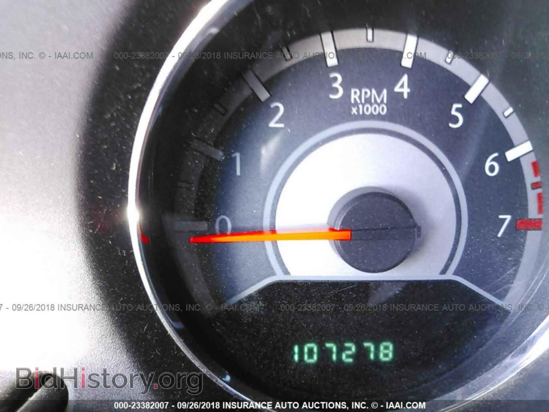 2011 Chrysler 200 - VIN: 1C3BC2EB6BN563862 - Photo 7
