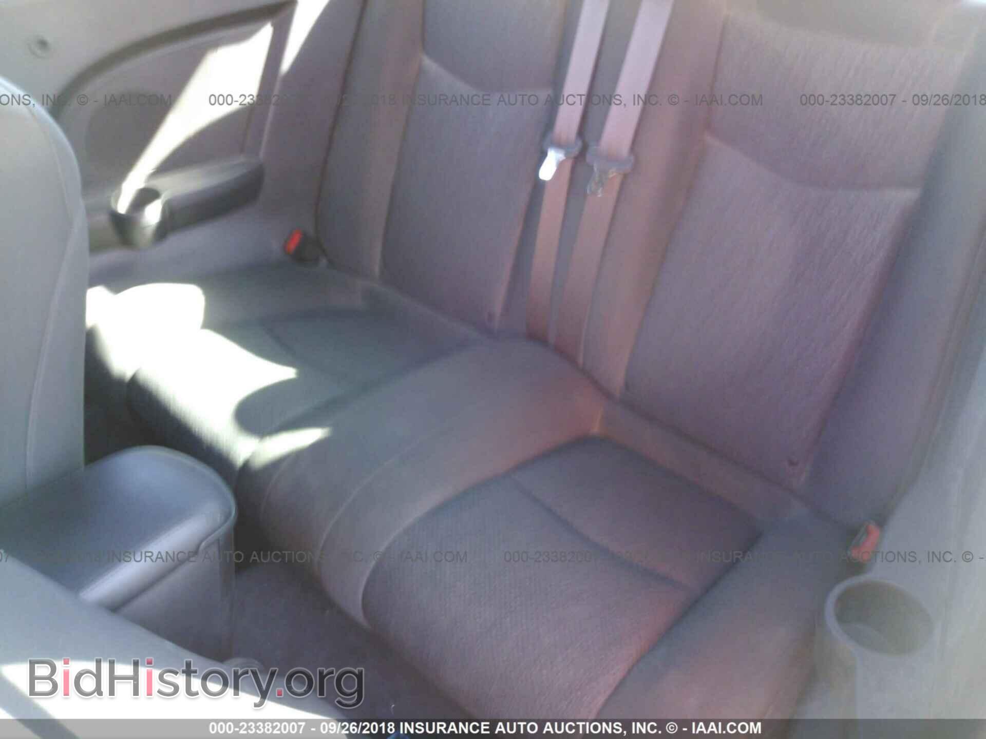 2011 Chrysler 200 - VIN: 1C3BC2EB6BN563862 - Photo 8