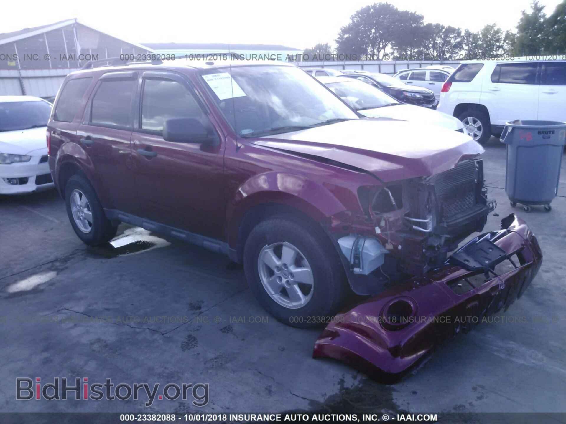 Photo 1FMCU0D79CKC17852 - Ford Escape 2012
