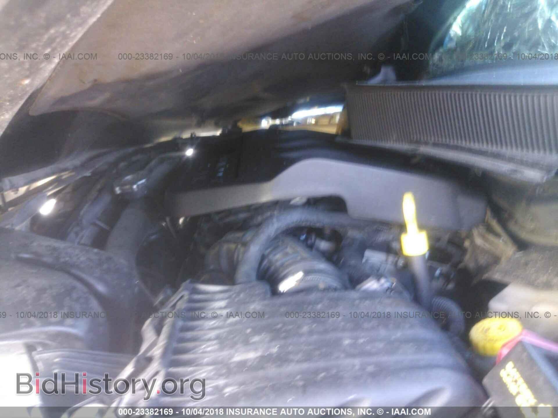 2010 CHRYSLER SEBRING - VIN: 1C3CC5FBXAN211192 - Фото 10