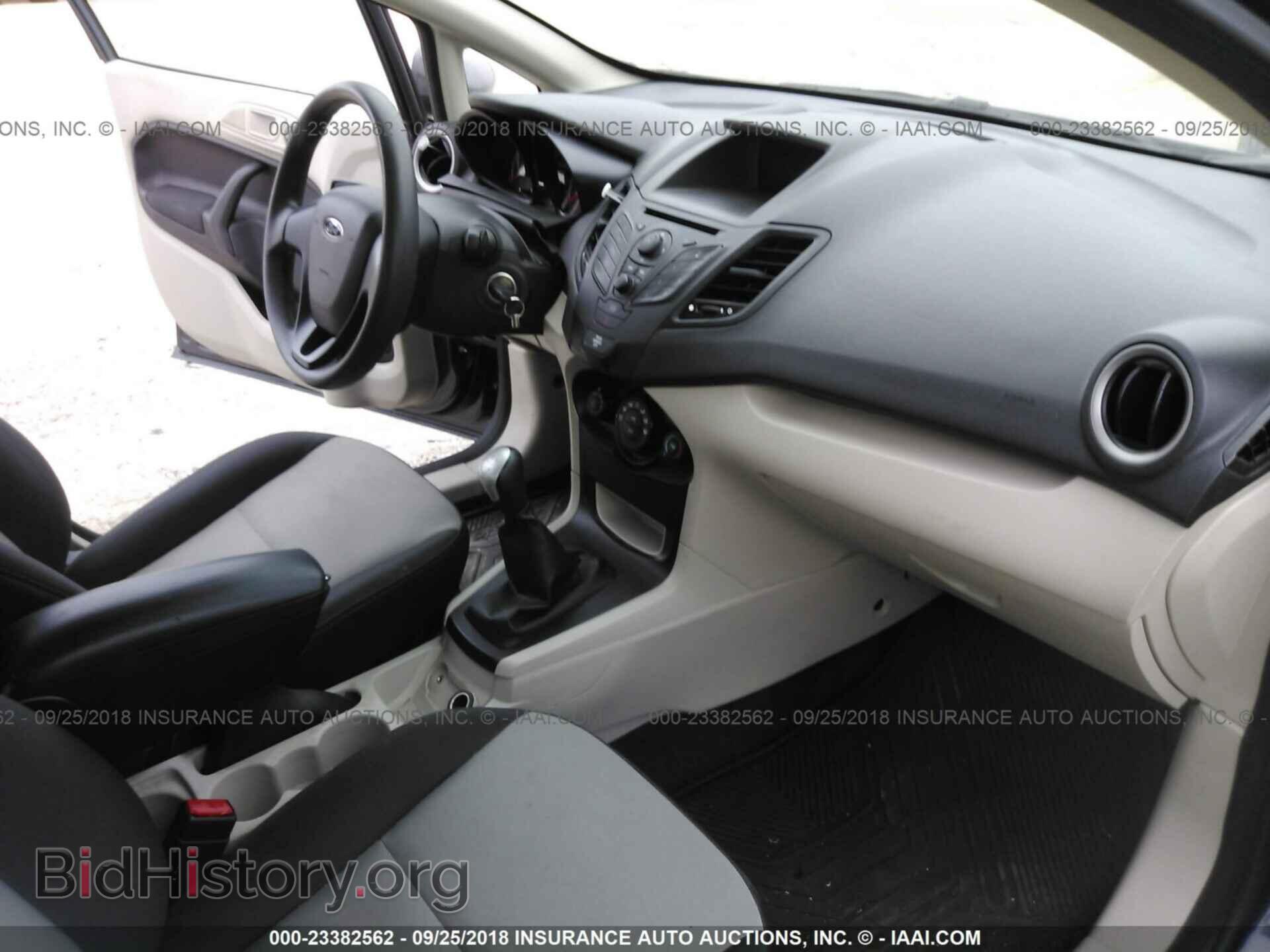 2013 Ford Fiesta - VIN: 3FADP4AJ6DM171145 - Фото 5