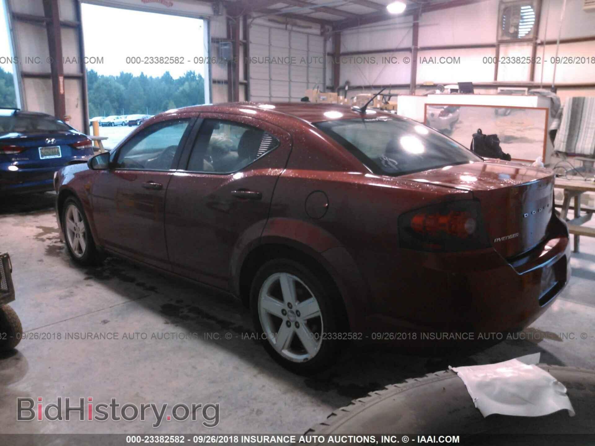 2013 Dodge Avenger - VIN: 1C3CDZAB3DN518803 - Фото 3