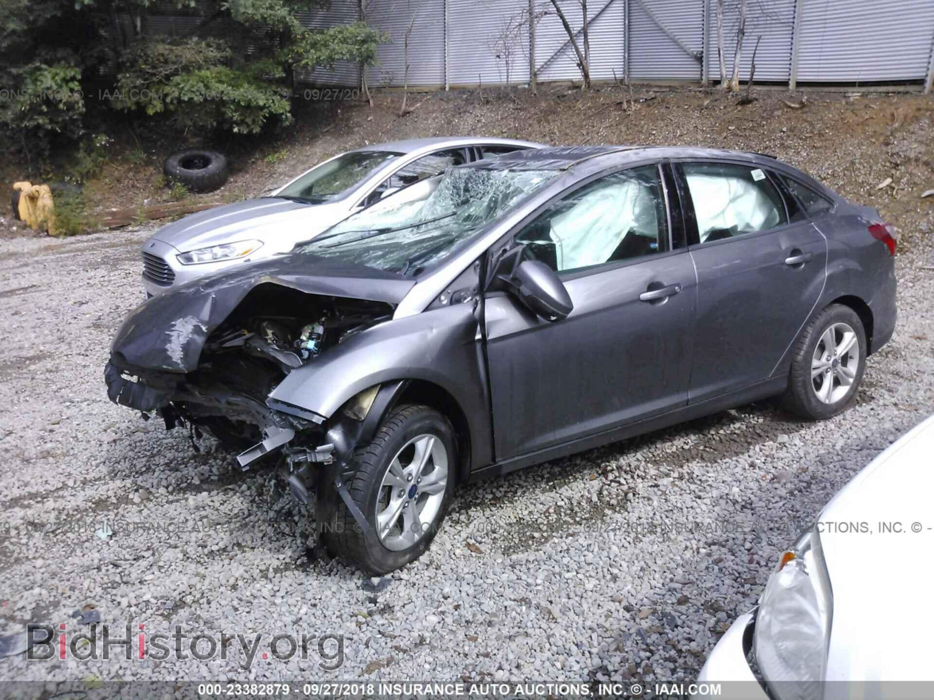2014 Ford Focus - VIN: 1FADP3F29EL459577 - Фото 2
