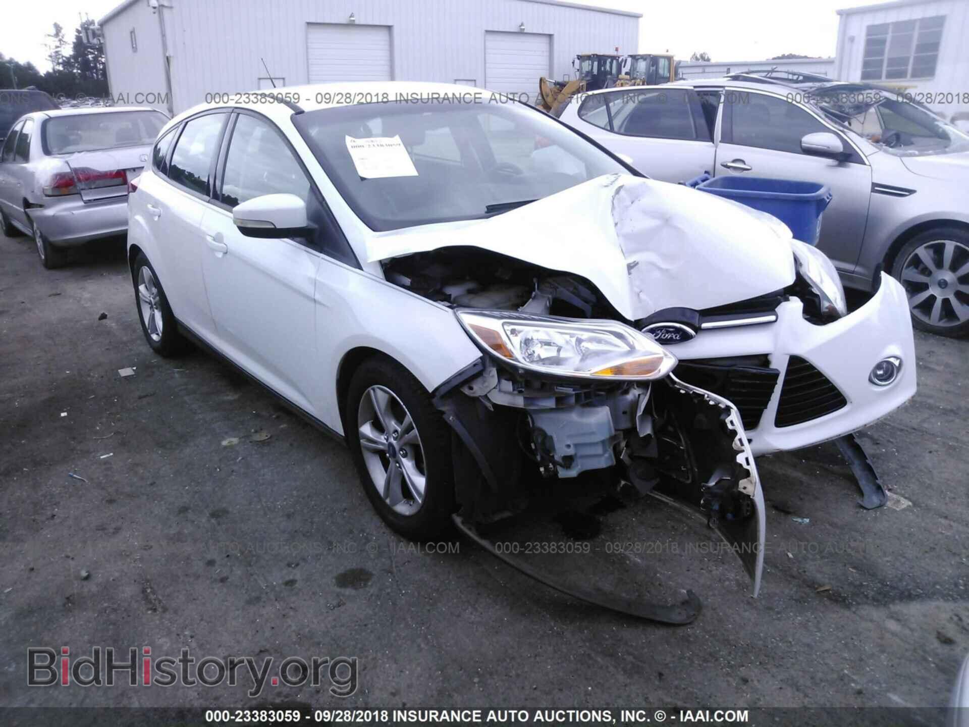 Photo 1FAHP3K27CL365511 - Ford Focus 2012