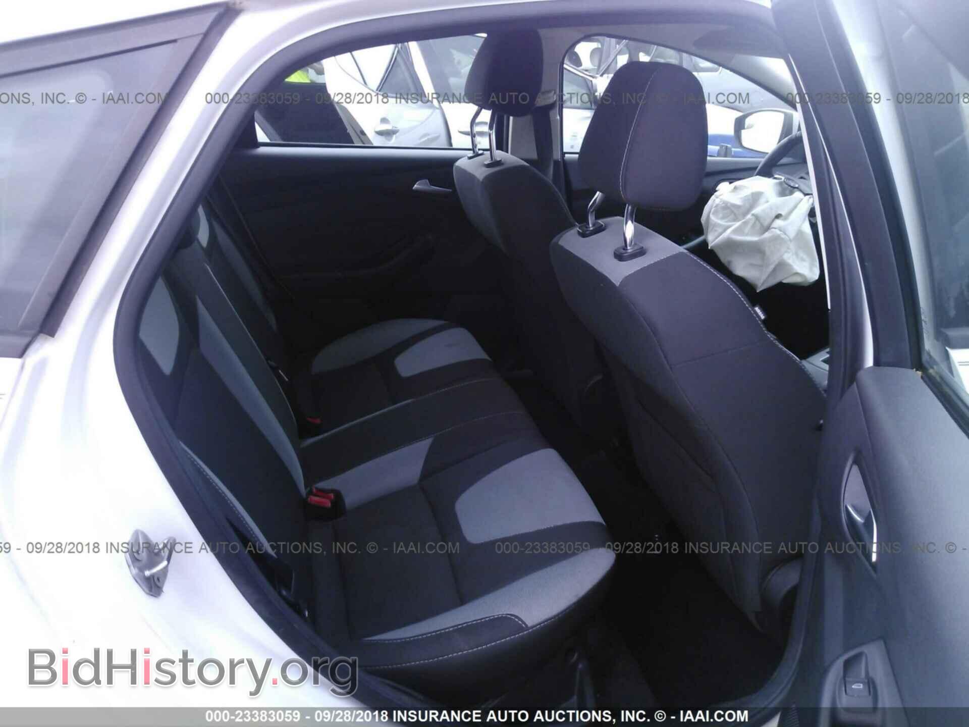 2012 Ford Focus - VIN: 1FAHP3K27CL365511 - Фото 8
