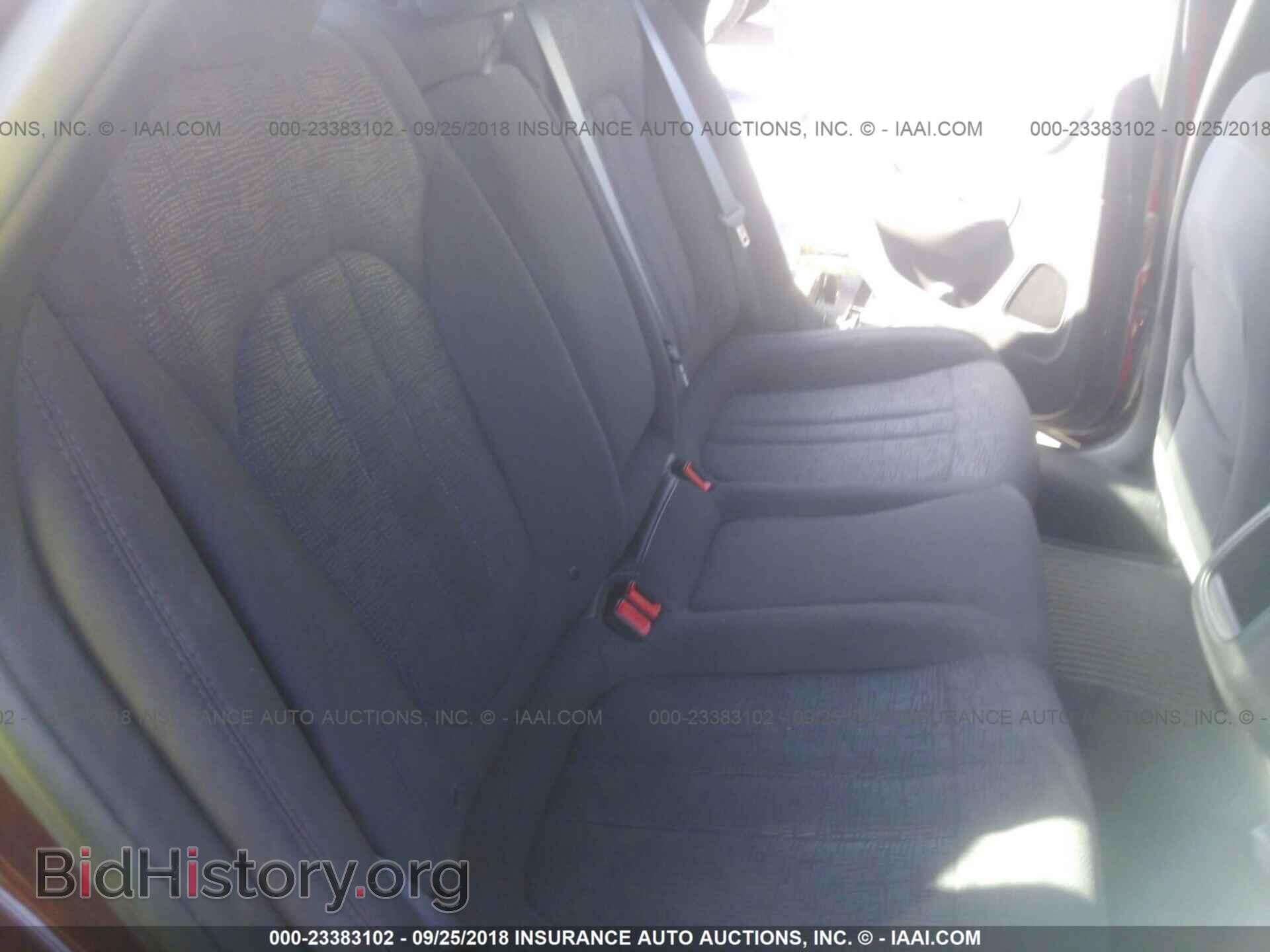 2016 Chrysler 200 - VIN: 1C3CCCAB3GN109124 - Фото 8