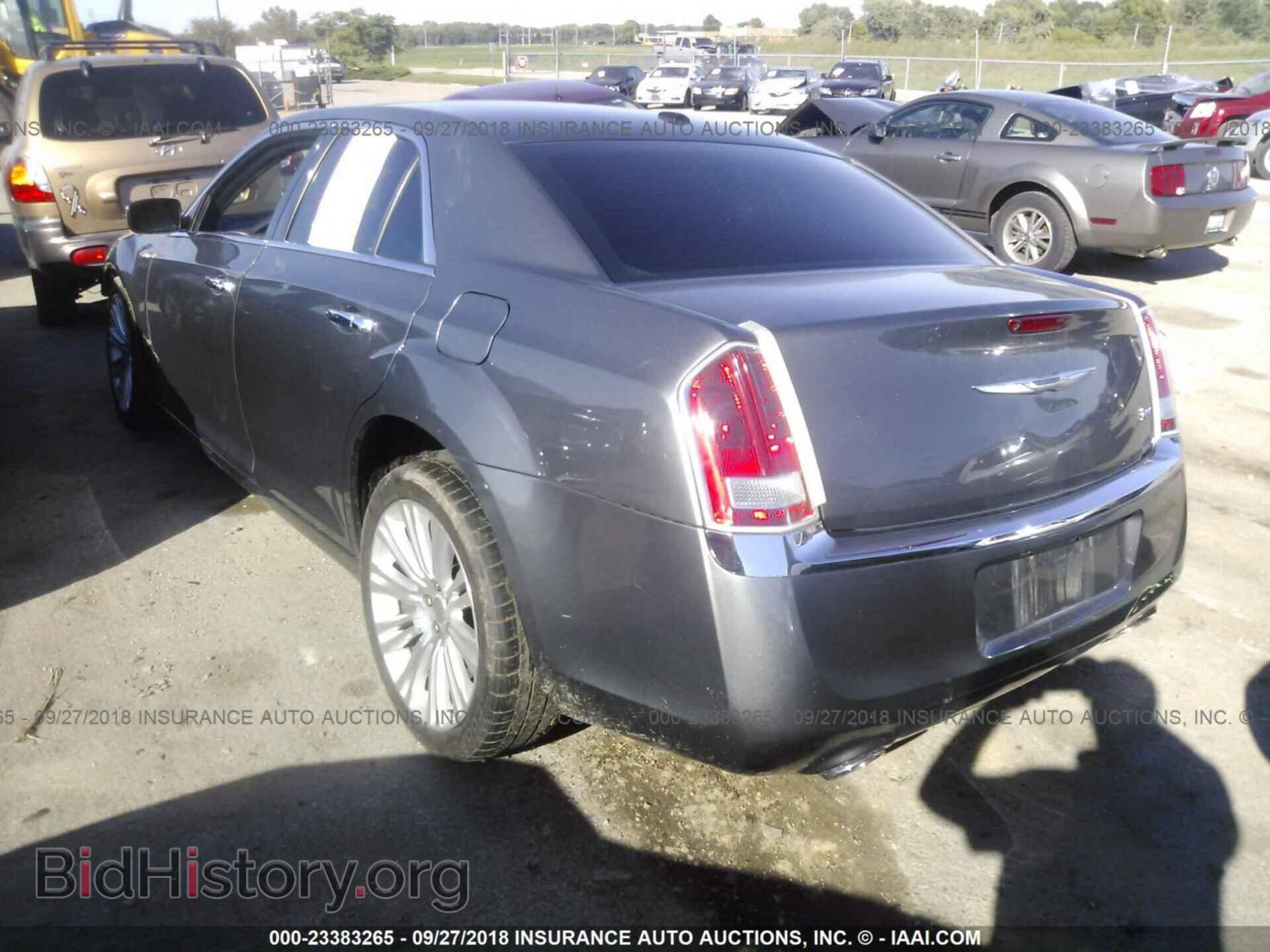 2012 CHRYSLER 300 - VIN: 2C3CCACG4CH200595 - Фото 3