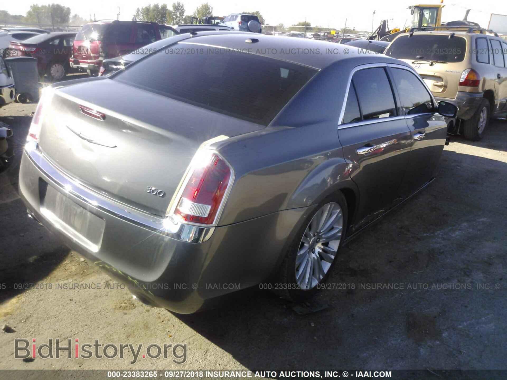 2012 CHRYSLER 300 - VIN: 2C3CCACG4CH200595 - Фото 4