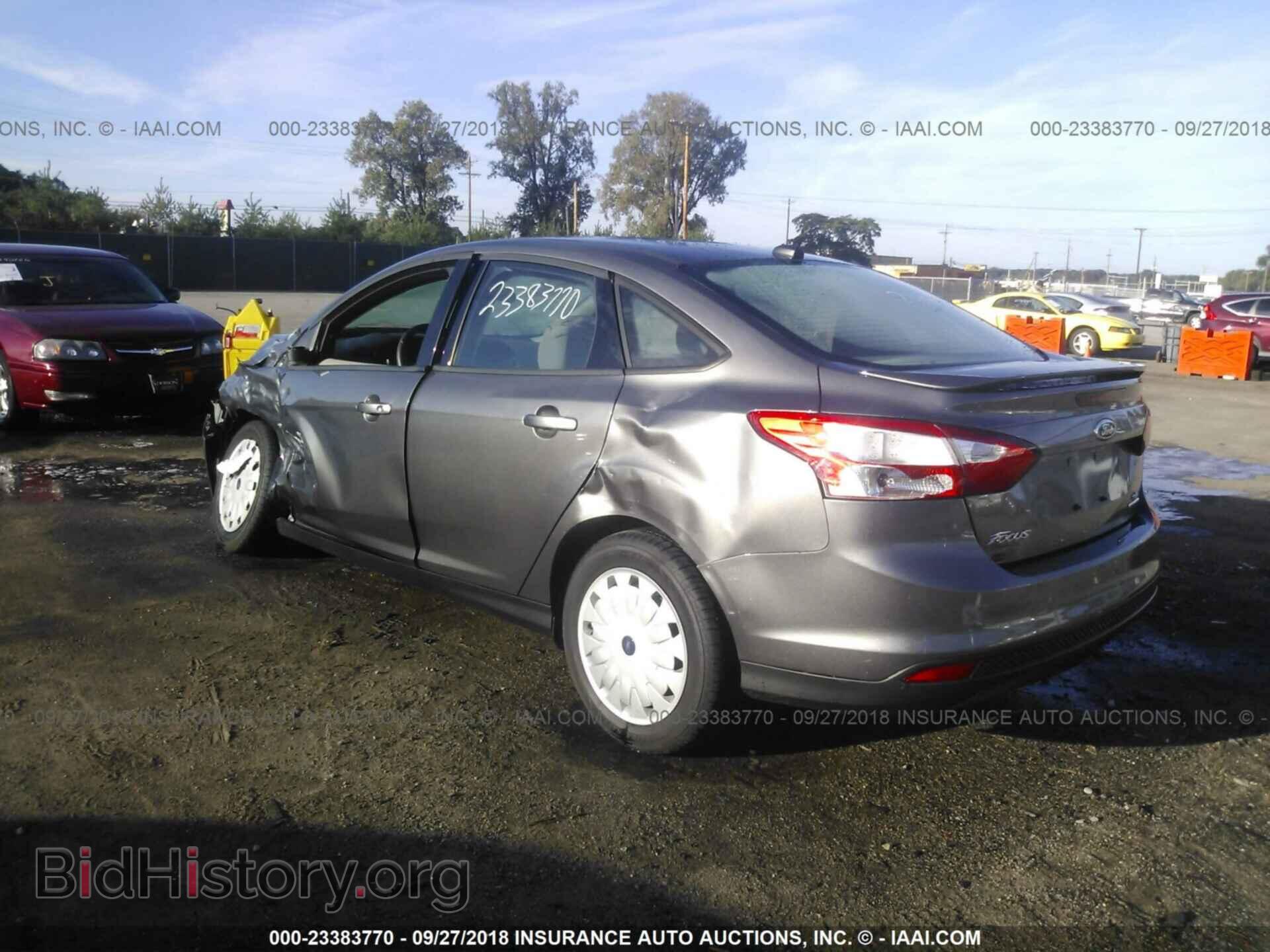 2013 Ford Focus - VIN: 1FADP3F27DL339985 - Фото 3