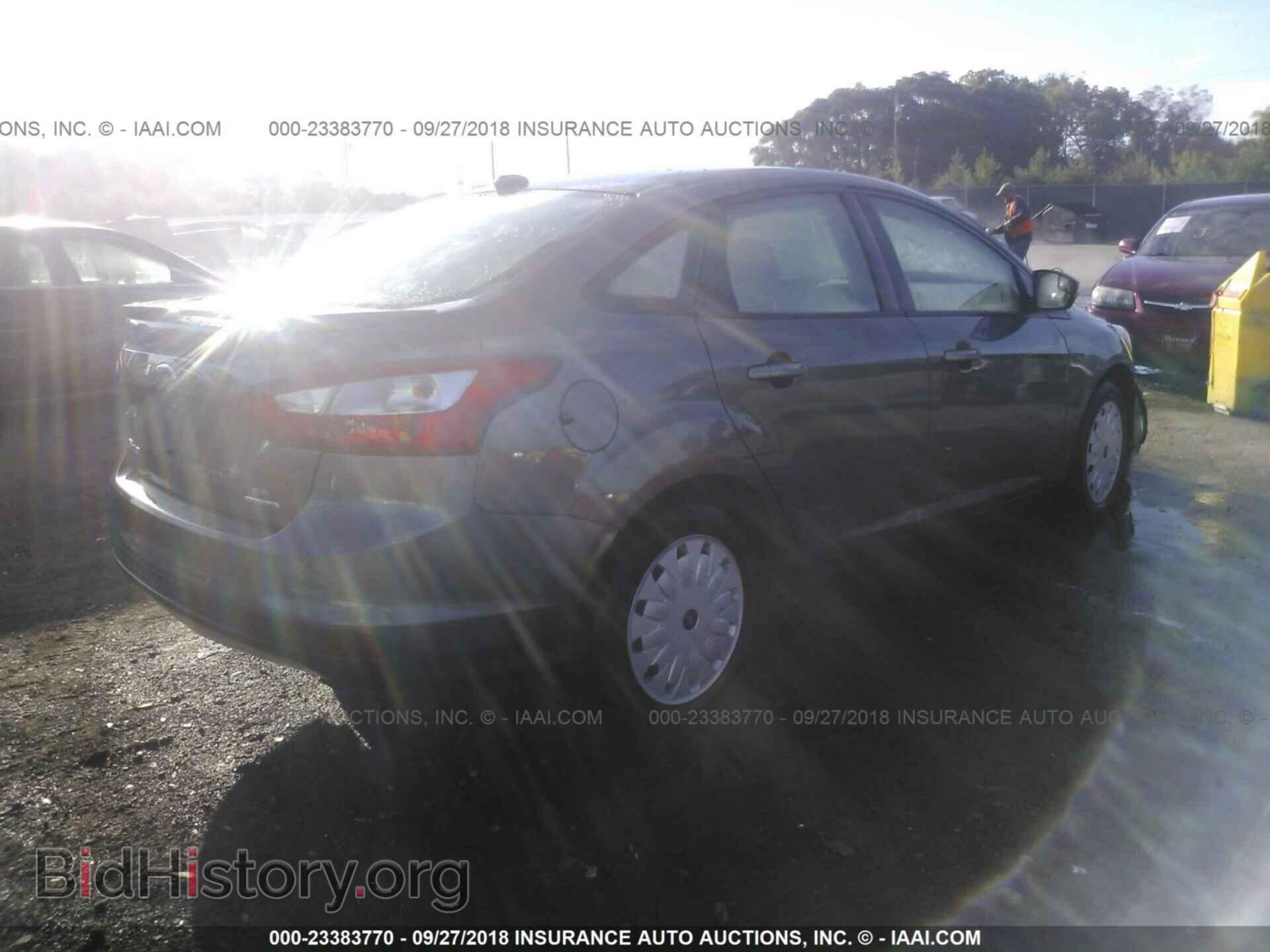 2013 Ford Focus - VIN: 1FADP3F27DL339985 - Фото 4