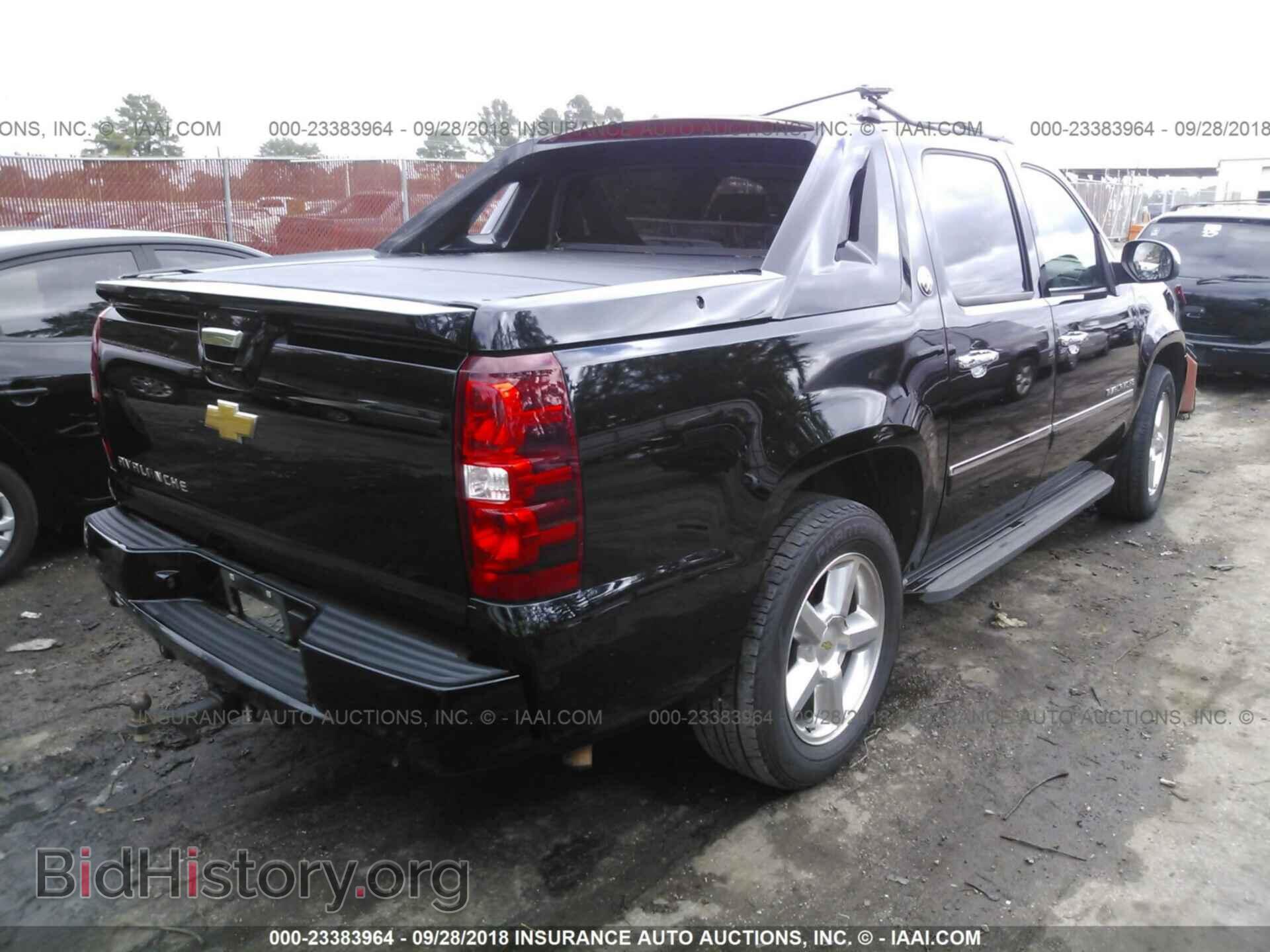 2013 Chevrolet Avalanche - VIN: 3GNTKGE75DG180493 - Фото 4