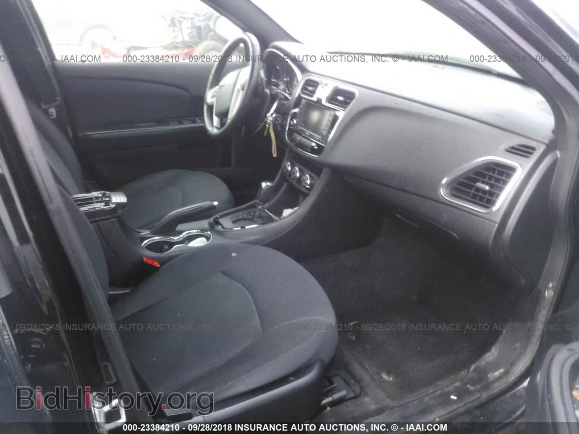 2012 Chrysler 200 - VIN: 1C3CCBBB4CN331271 - Photo 5