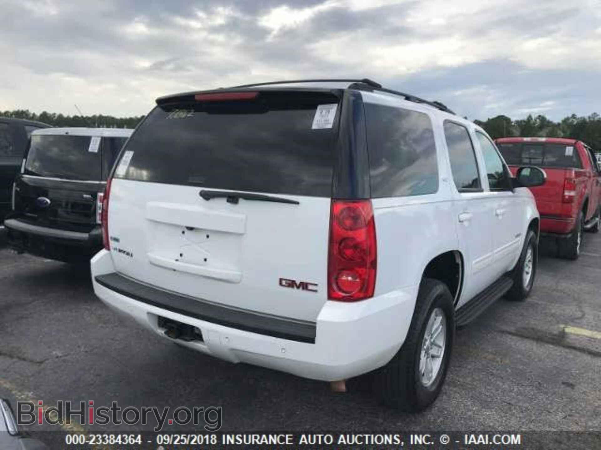 2011 Gmc Yukon - VIN: 1GKS2CE01BR170349 - Фото 3