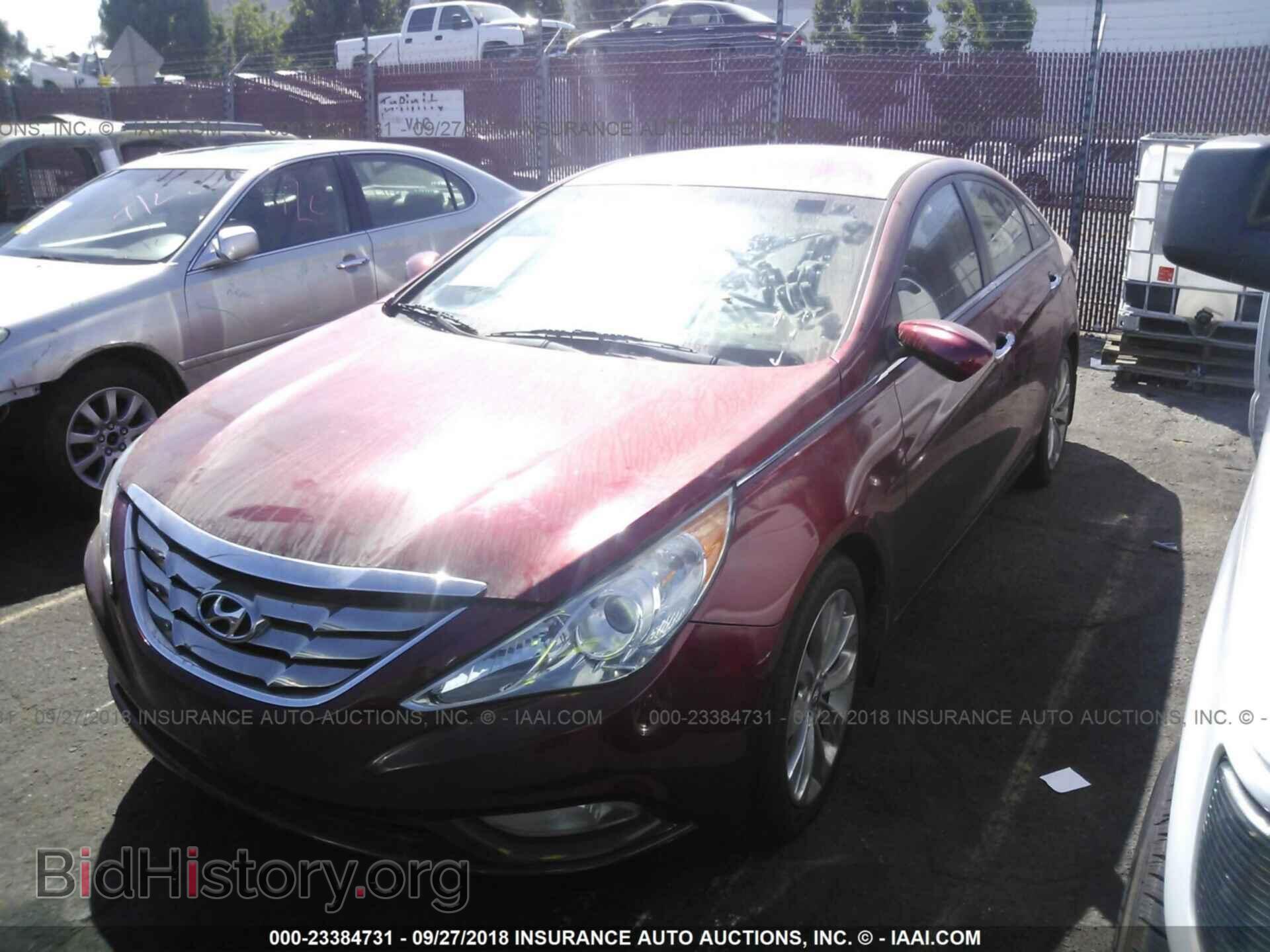 2012 Hyundai Sonata - VIN: 5NPEC4AB8CH399235 - Photo 2
