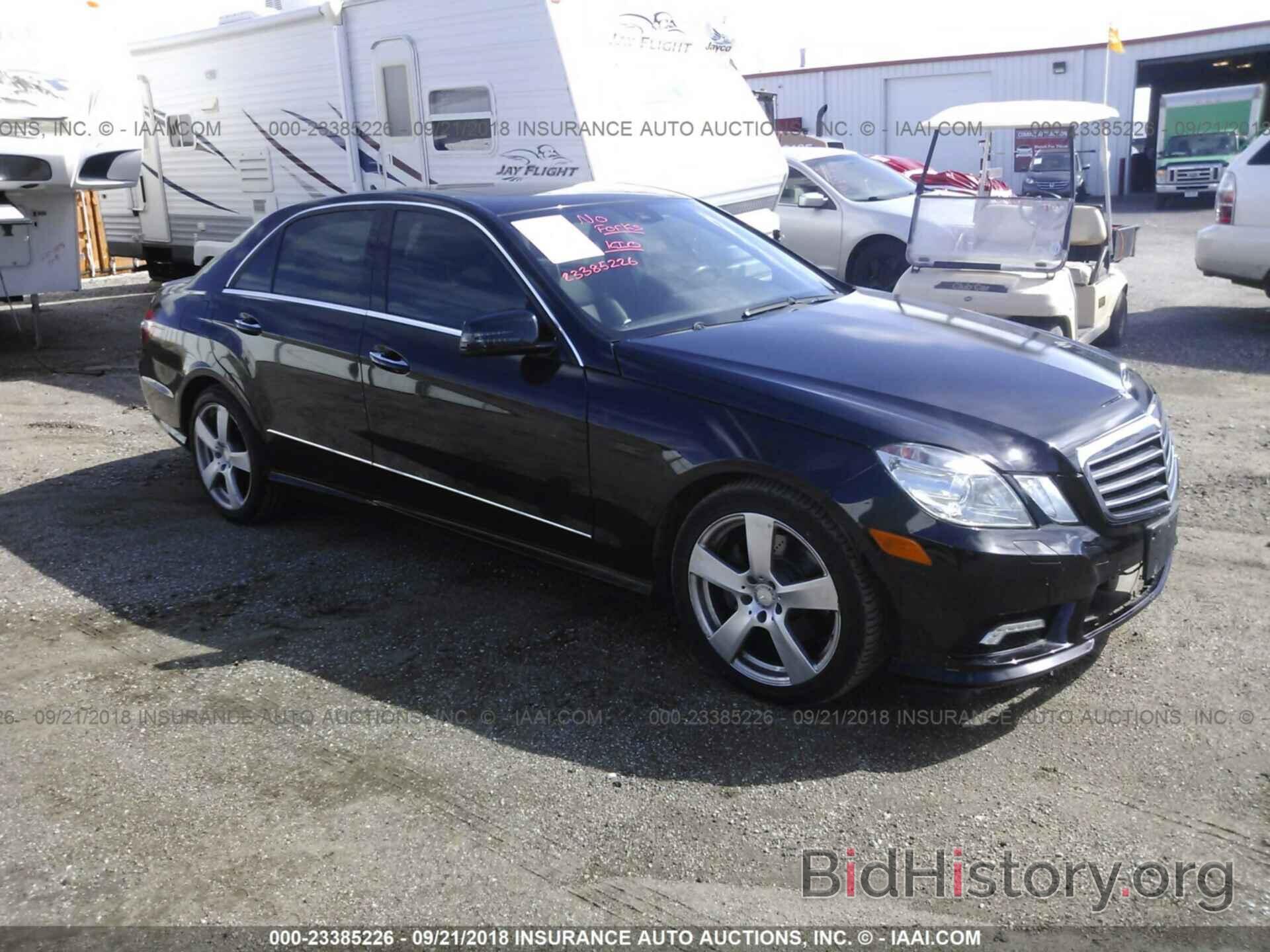 Photo WDDHF8HB5BA286436 - Mercedes-benz E 2011