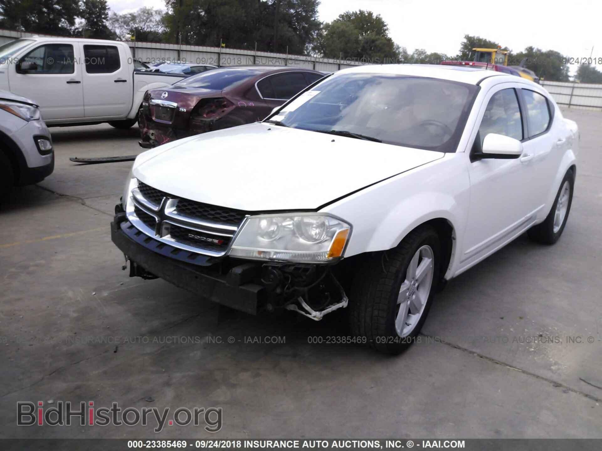 2013 Dodge Avenger - VIN: 1C3CDZCB7DN682259 - Фото 2
