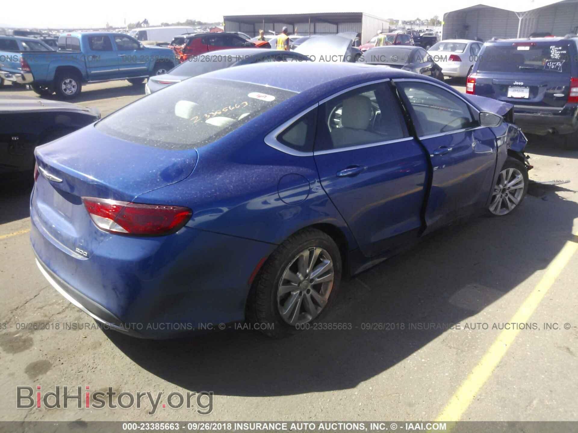 2015 Chrysler 200 - VIN: 1C3CCCAB2FN707896 - Photo 4