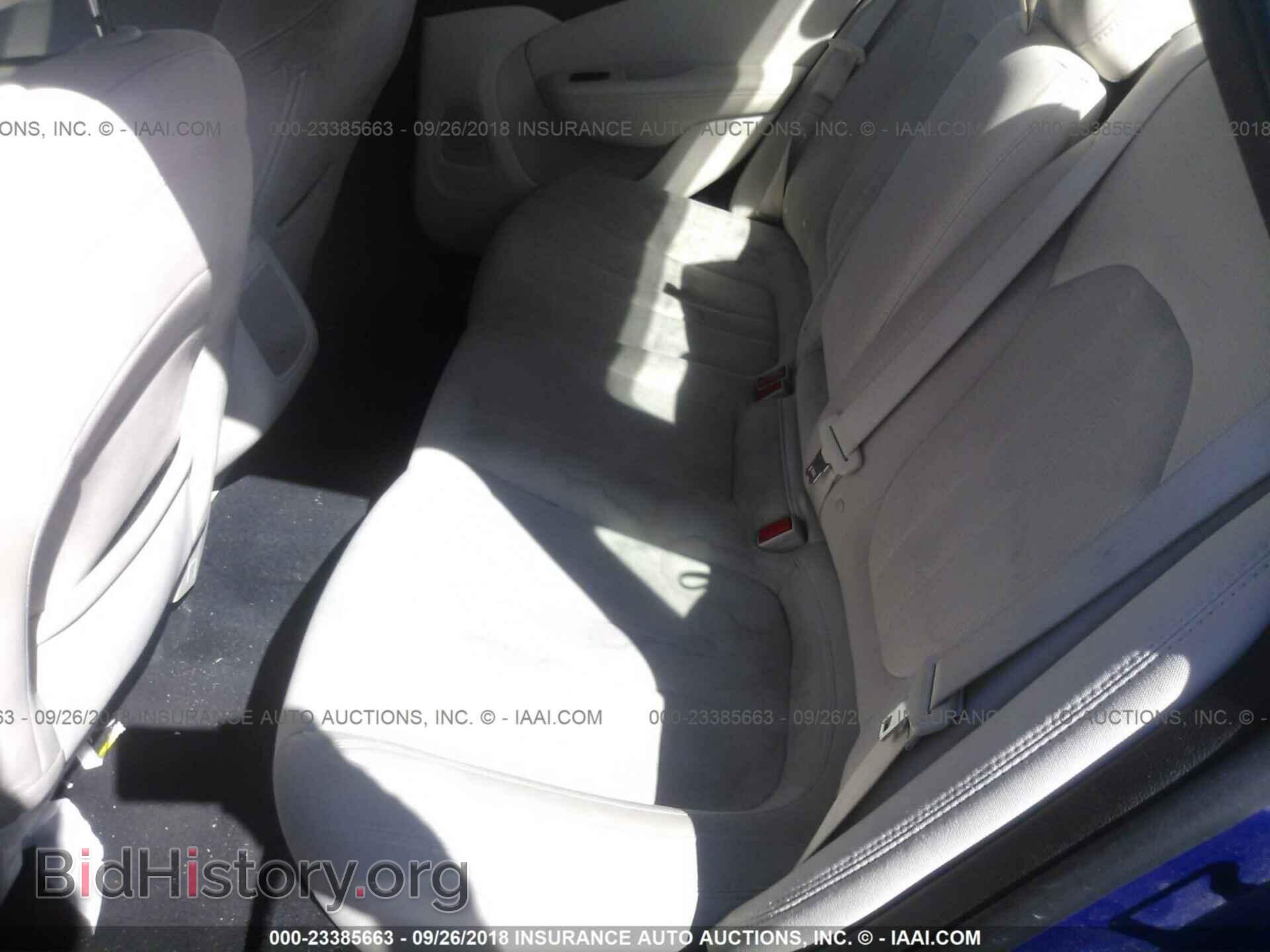 2015 Chrysler 200 - VIN: 1C3CCCAB2FN707896 - Photo 8