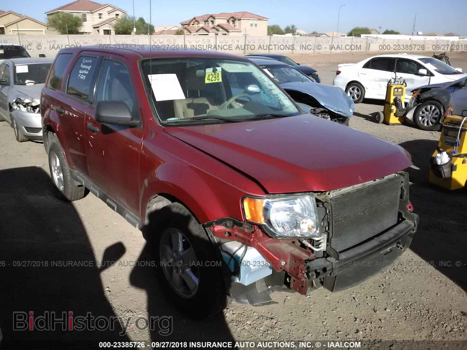 Photo 1FMCU0C76CKA50318 - Ford Escape 2012