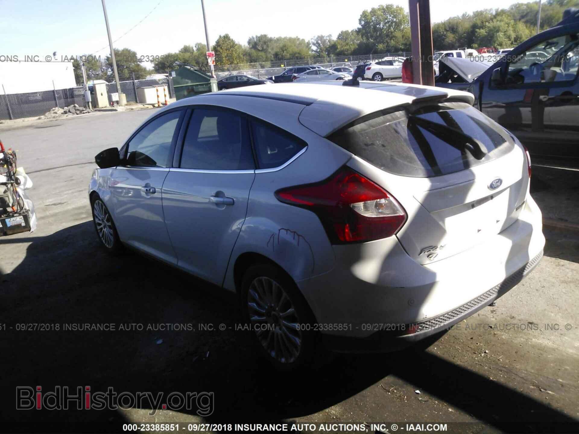 2012 Ford Focus - VIN: 1FAHP3N28CL181111 - Photo 3
