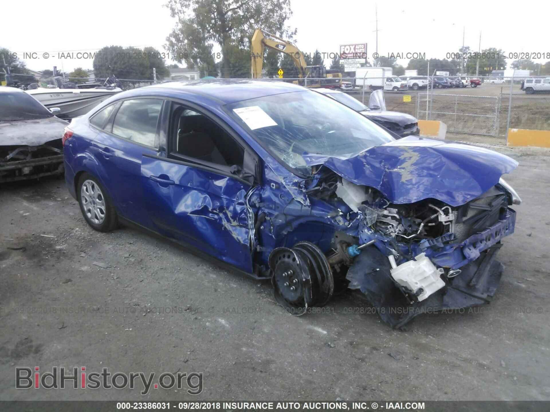 Photo 1FAHP3F22CL261681 - Ford Focus 2012