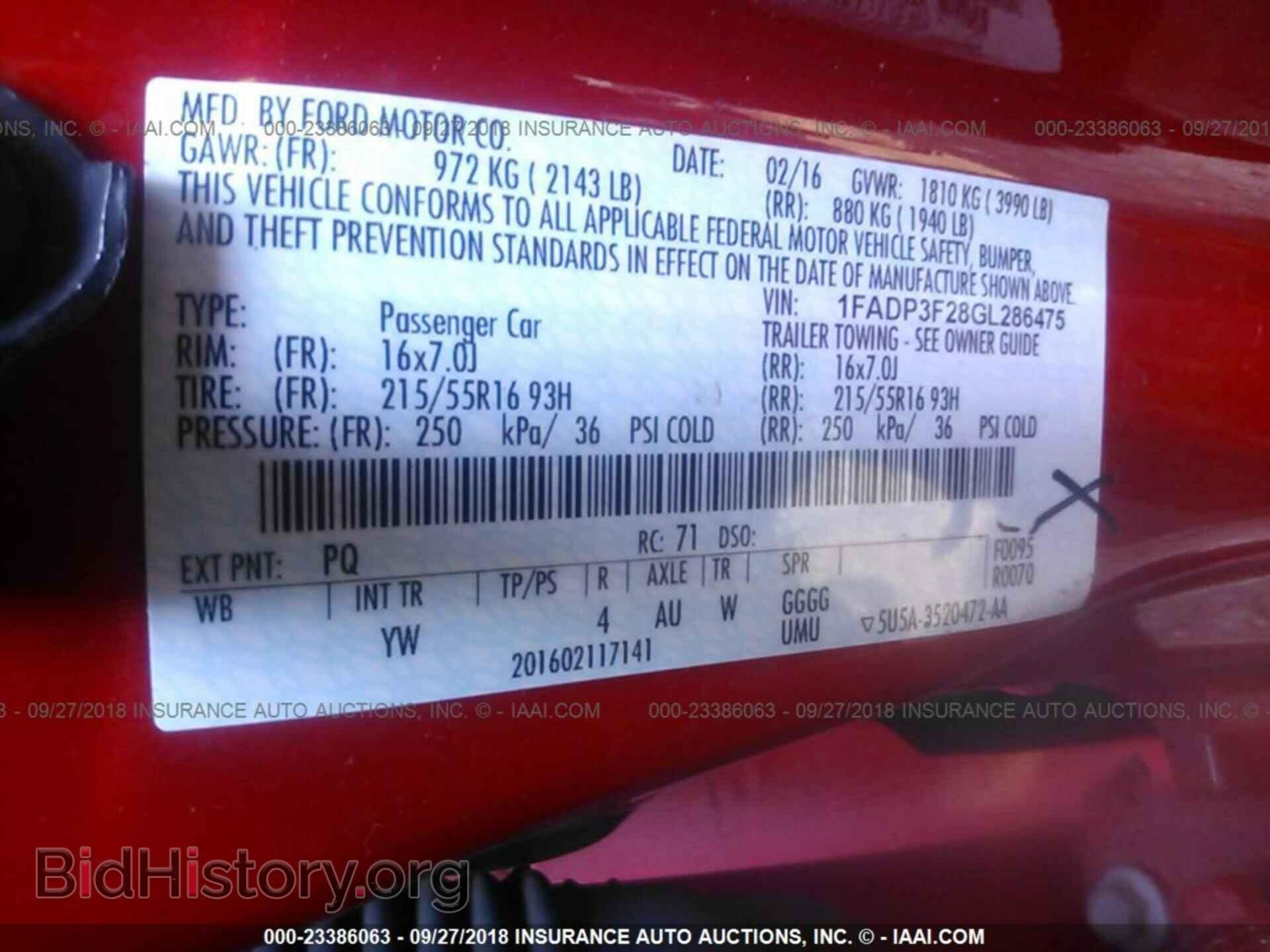 2016 Ford Focus - VIN: 1FADP3F28GL286475 - Photo 9