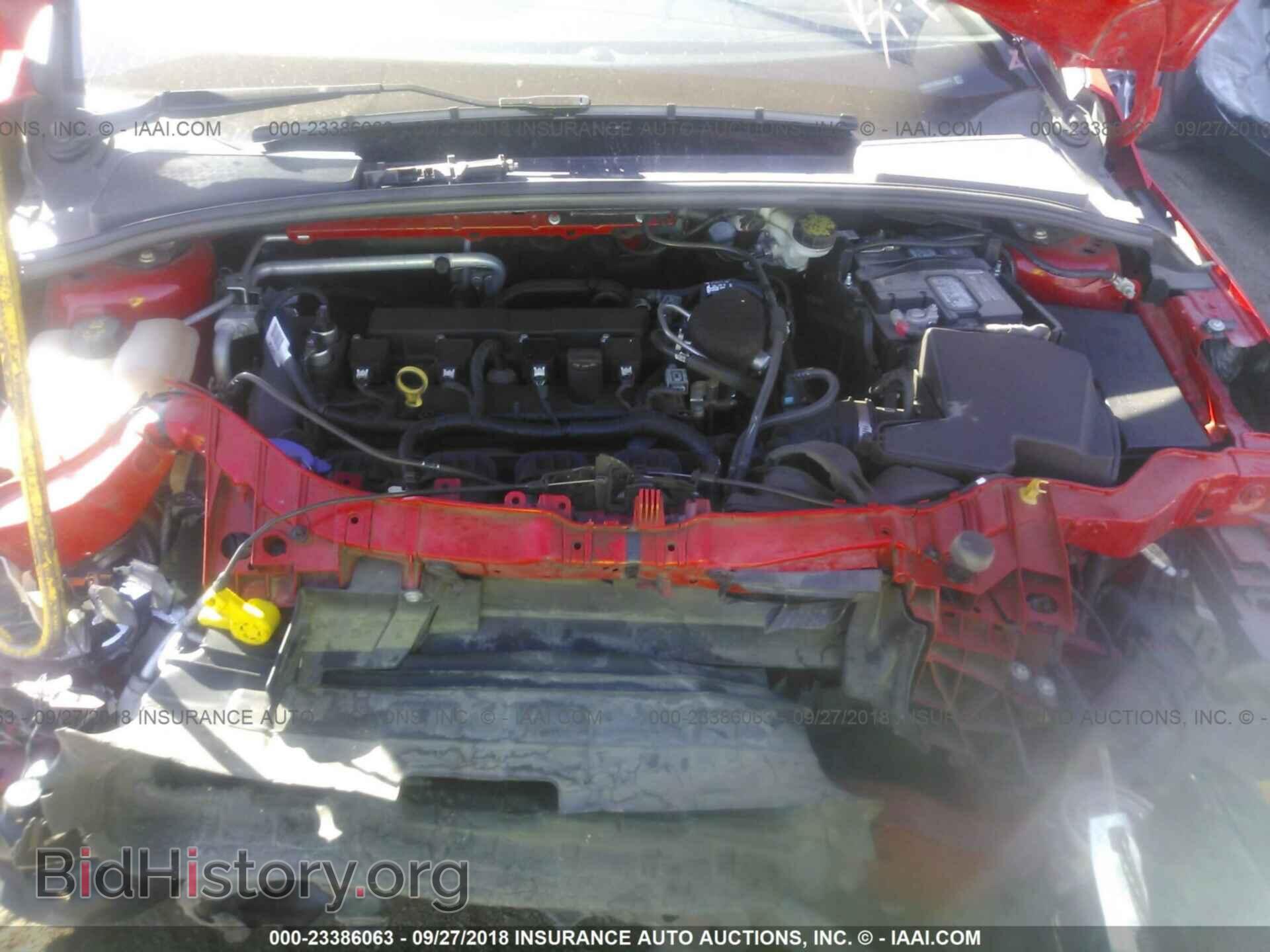 2016 Ford Focus - VIN: 1FADP3F28GL286475 - Photo 10