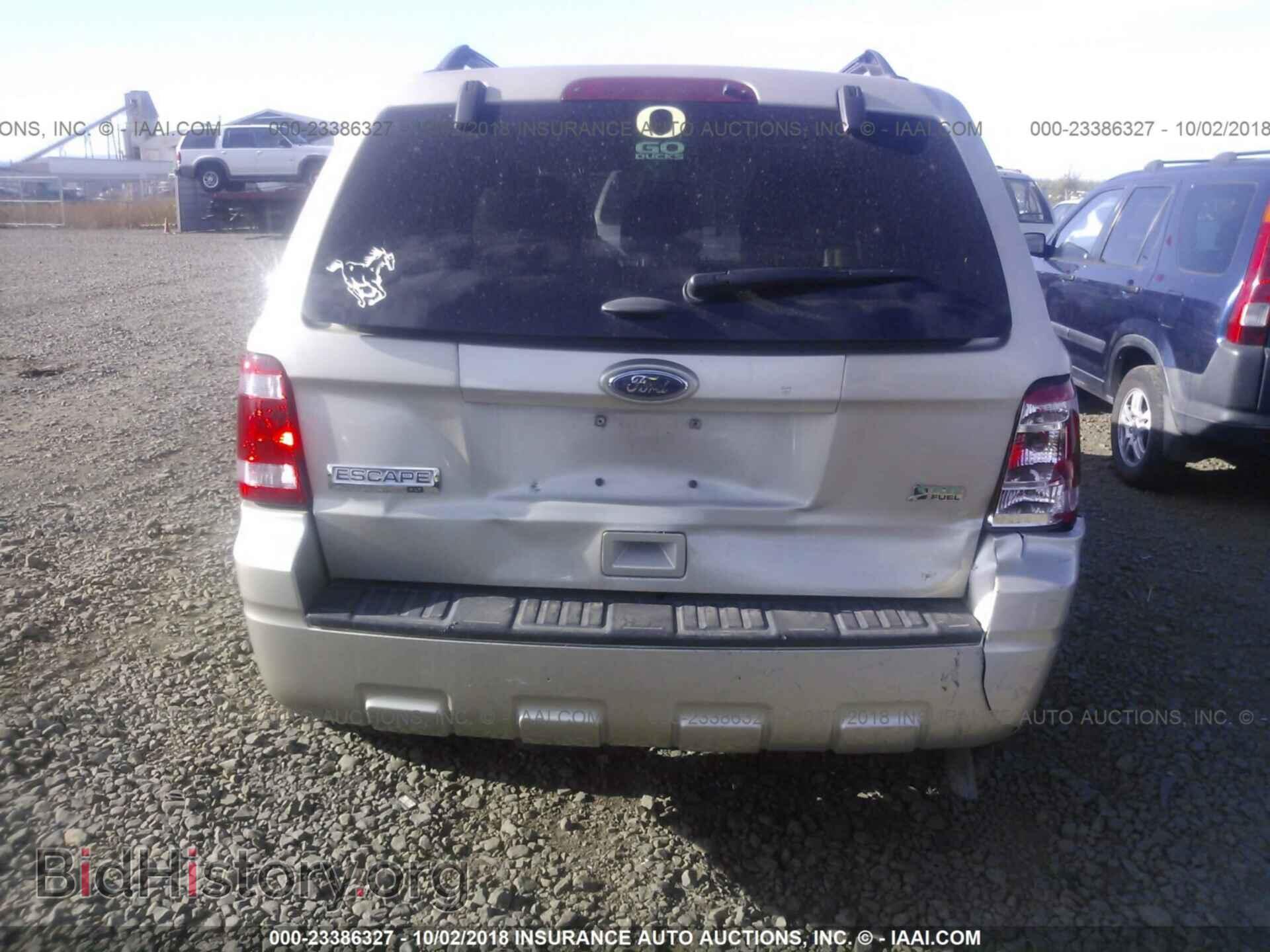 2012 Ford Escape - VIN: 1FMCU0DGXCKC20114 - Photo 6