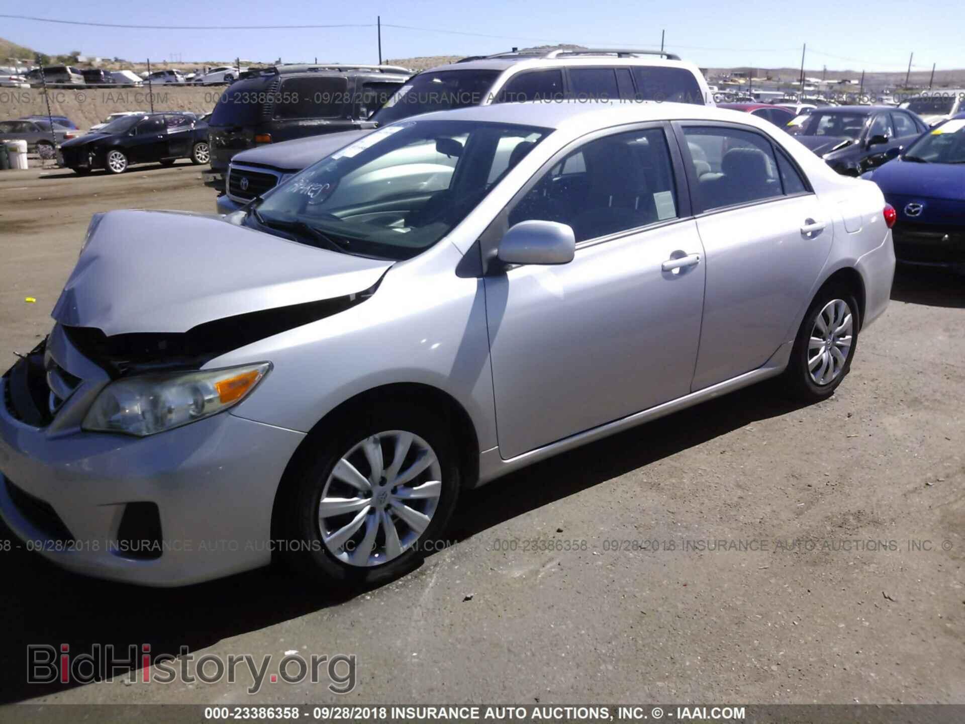2012 Toyota Corolla - VIN: 2T1BU4EE0CC774204 - Фото 2