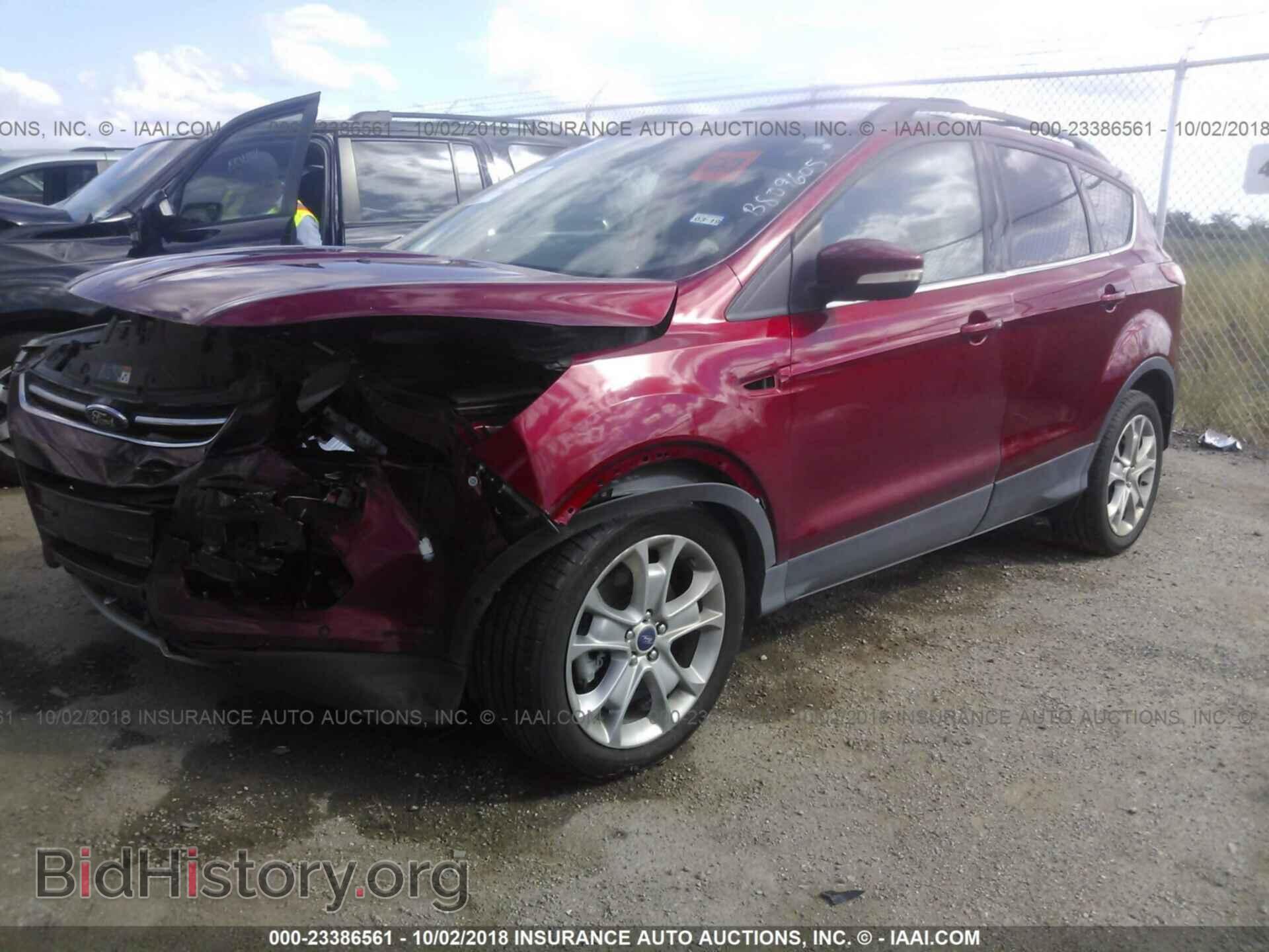 2013 Ford Escape - VIN: 1FMCU0H95DUC93022 - Photo 2