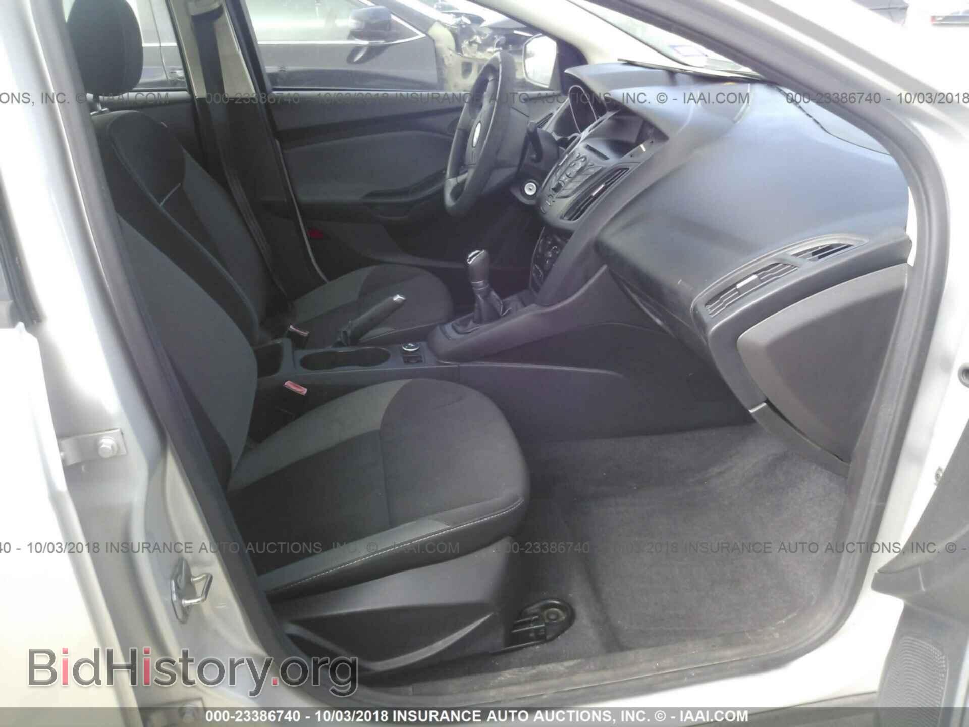 2012 Ford Focus - VIN: 1FAHP3E22CL129604 - Фото 5
