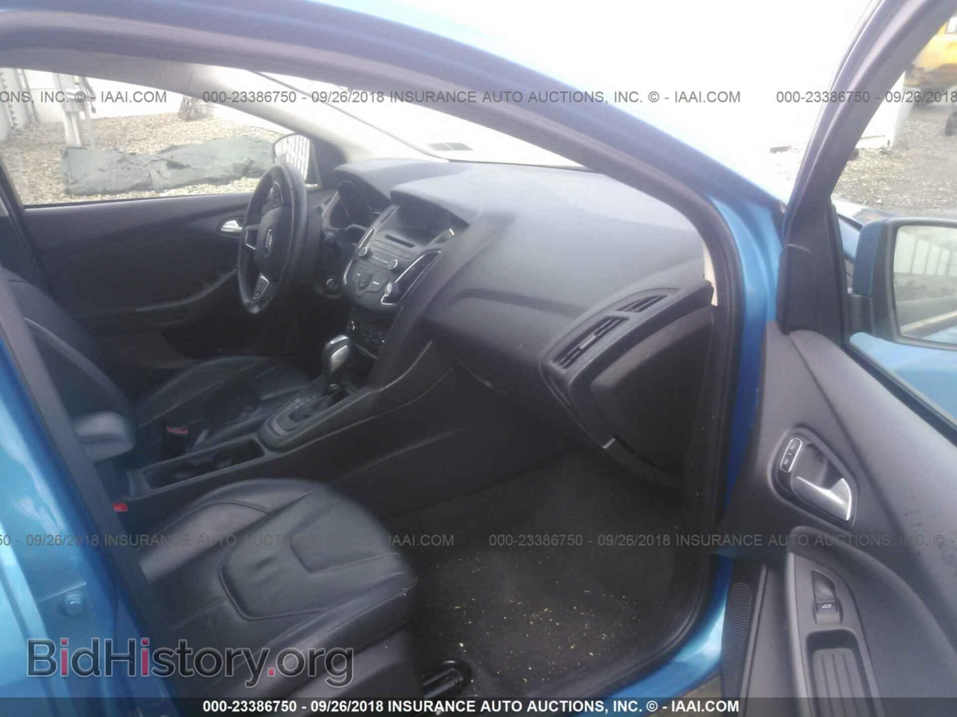 2015 Ford Focus - VIN: 1FADP3K26FL250739 - Photo 5