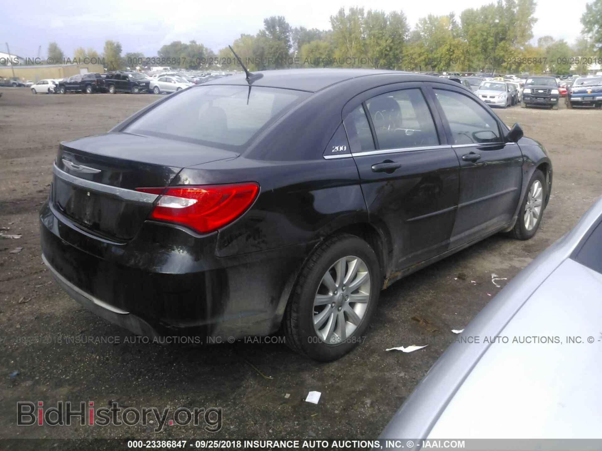 2013 CHRYSLER 200 - VIN: 1C3CCBBBXDN721728 - Photo 4