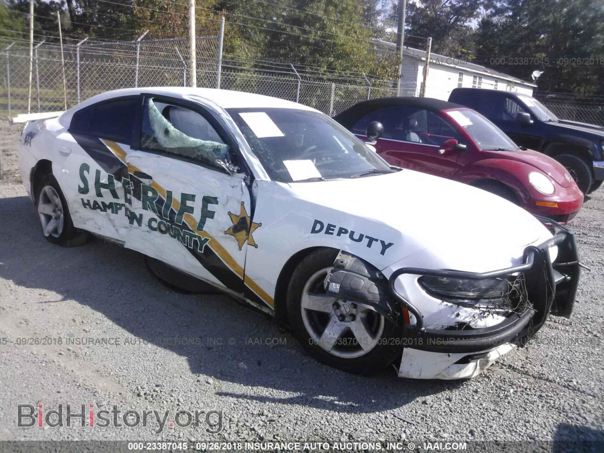 Фотография 2C3CDXAT3FH925187 - Dodge Charger 2015