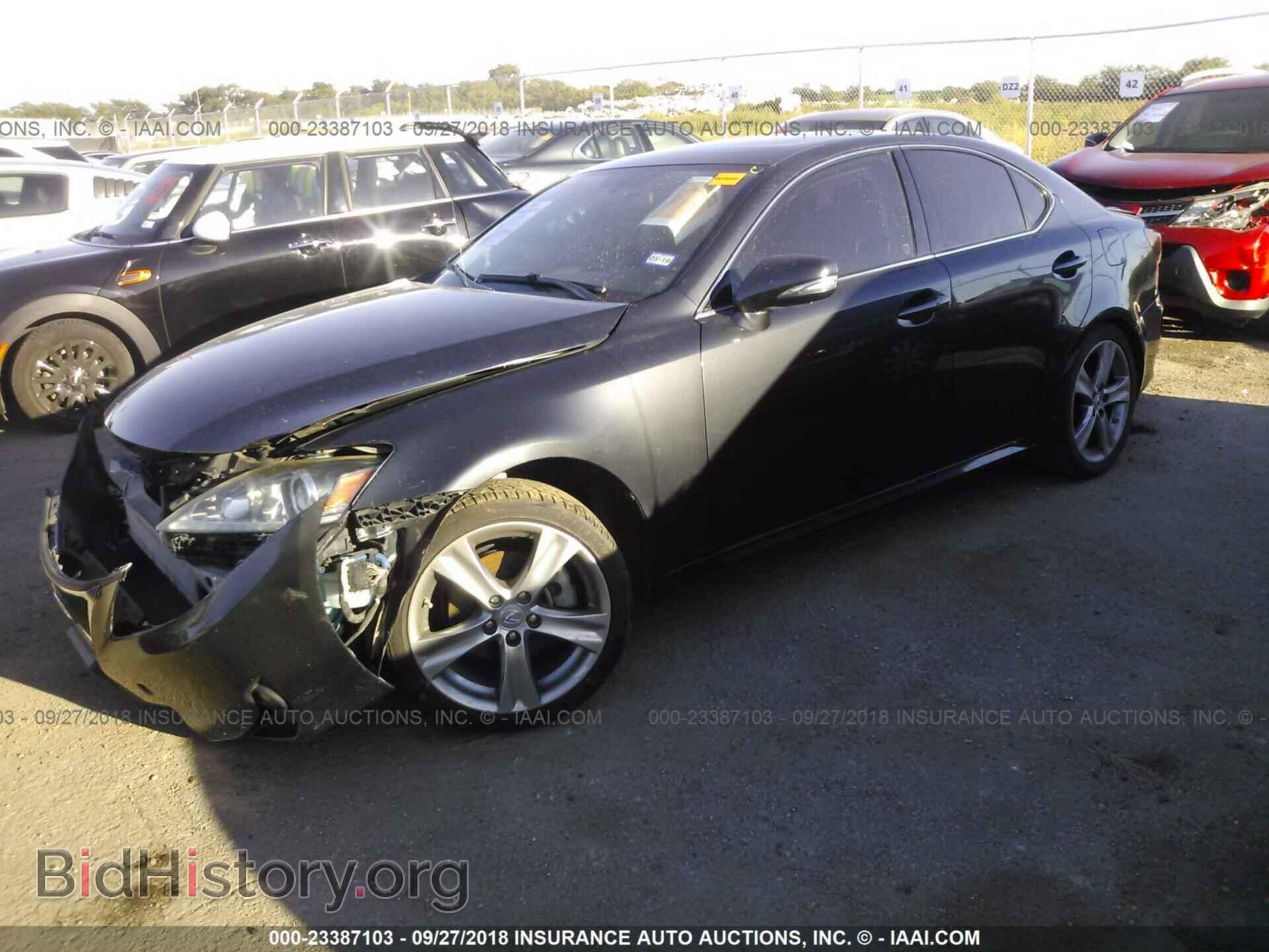 2011 Lexus Is - VIN: JTHBF5C20B5139129 - Фото 2