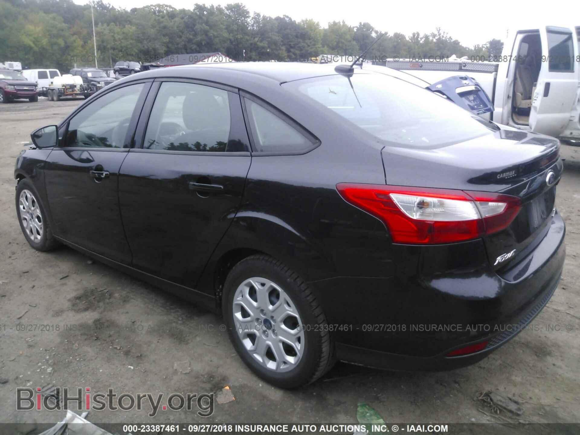 2012 Ford Focus - VIN: 1FAHP3F29CL455172 - Photo 3