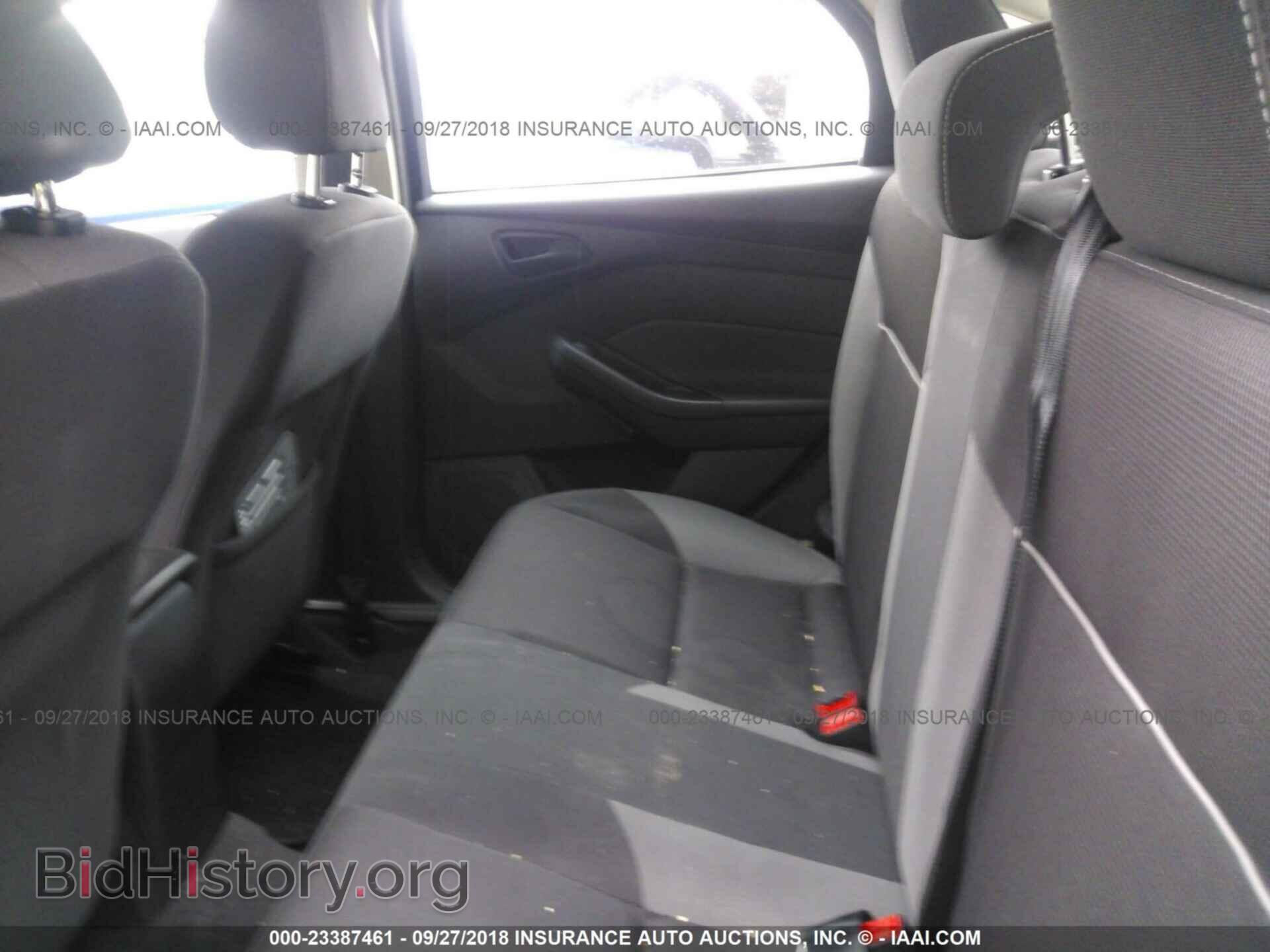 2012 Ford Focus - VIN: 1FAHP3F29CL455172 - Photo 8
