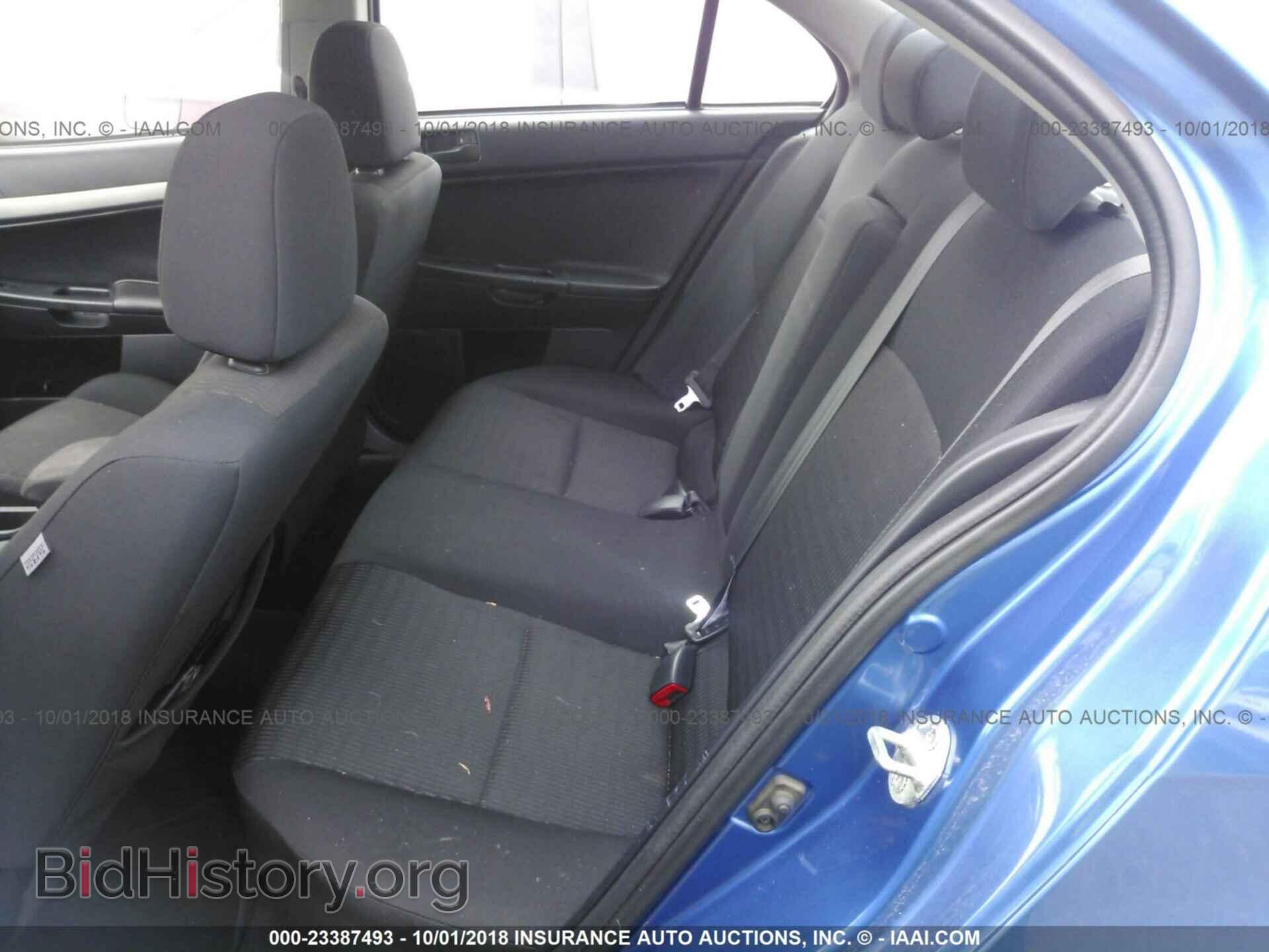 2012 Mitsubishi Lancer - VIN: JA32U2FU2CU010009 - Фото 8