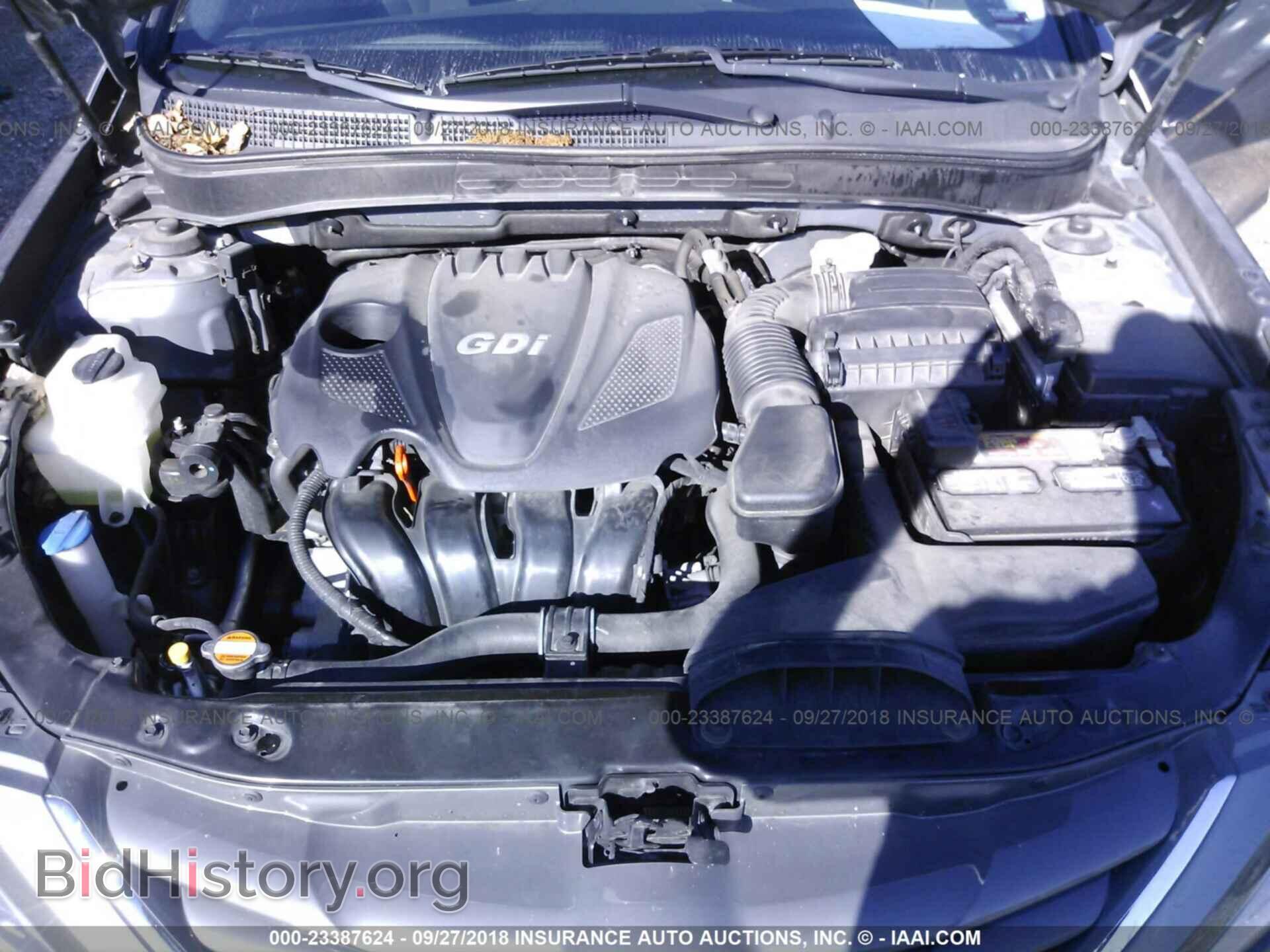 2012 Hyundai Sonata - VIN: 5NPEB4AC2CH495583 - Фото 10