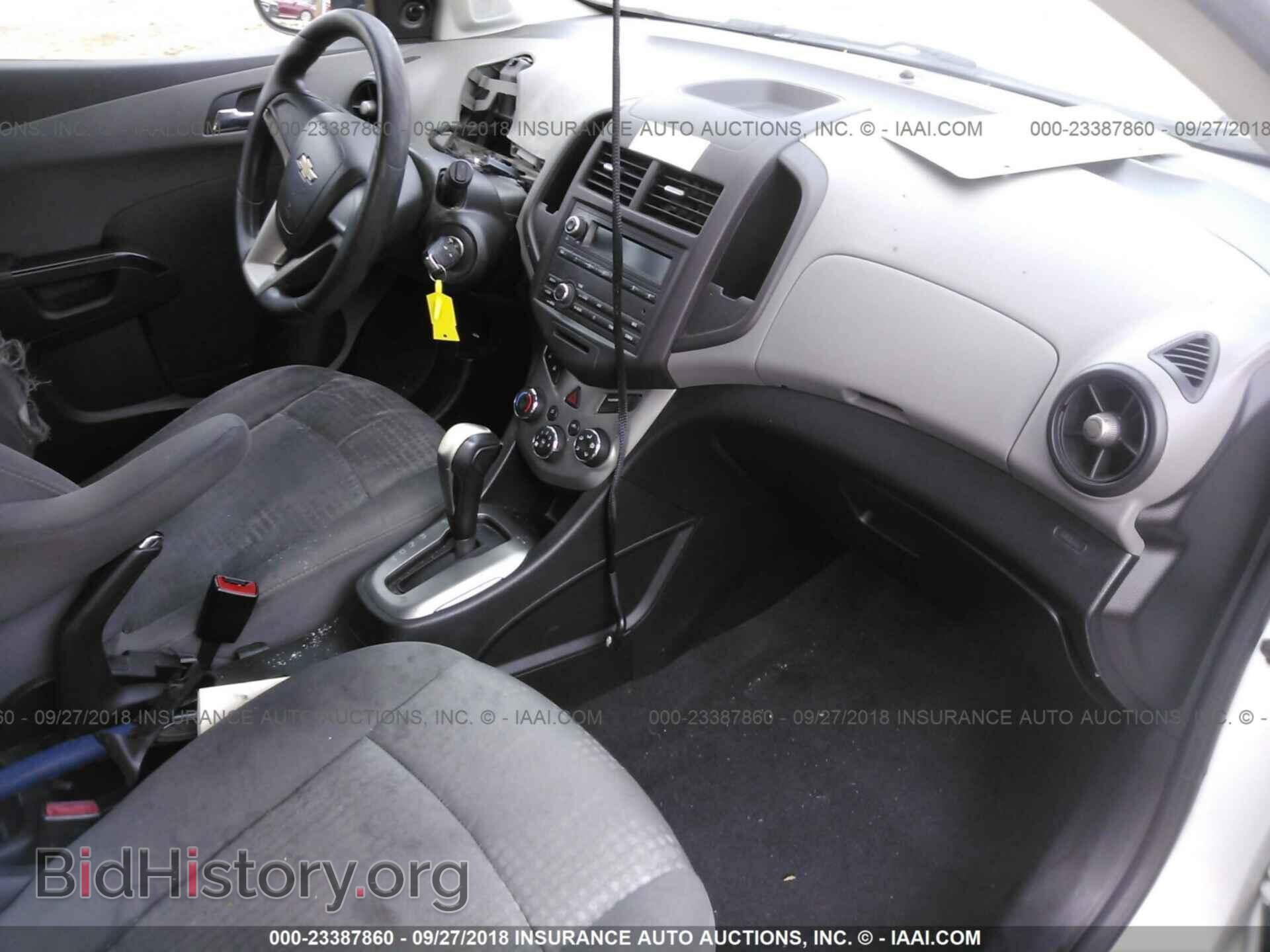 2012 Chevrolet Sonic - VIN: 1G1JA6SH9C4158236 - Фото 5