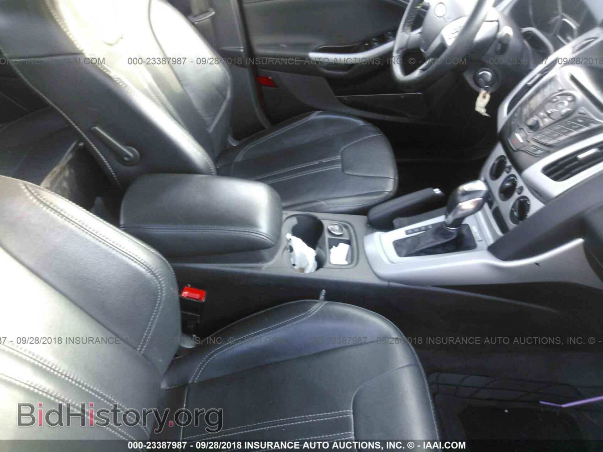 2014 Ford Focus - VIN: 1FADP3F21EL261169 - Фото 5