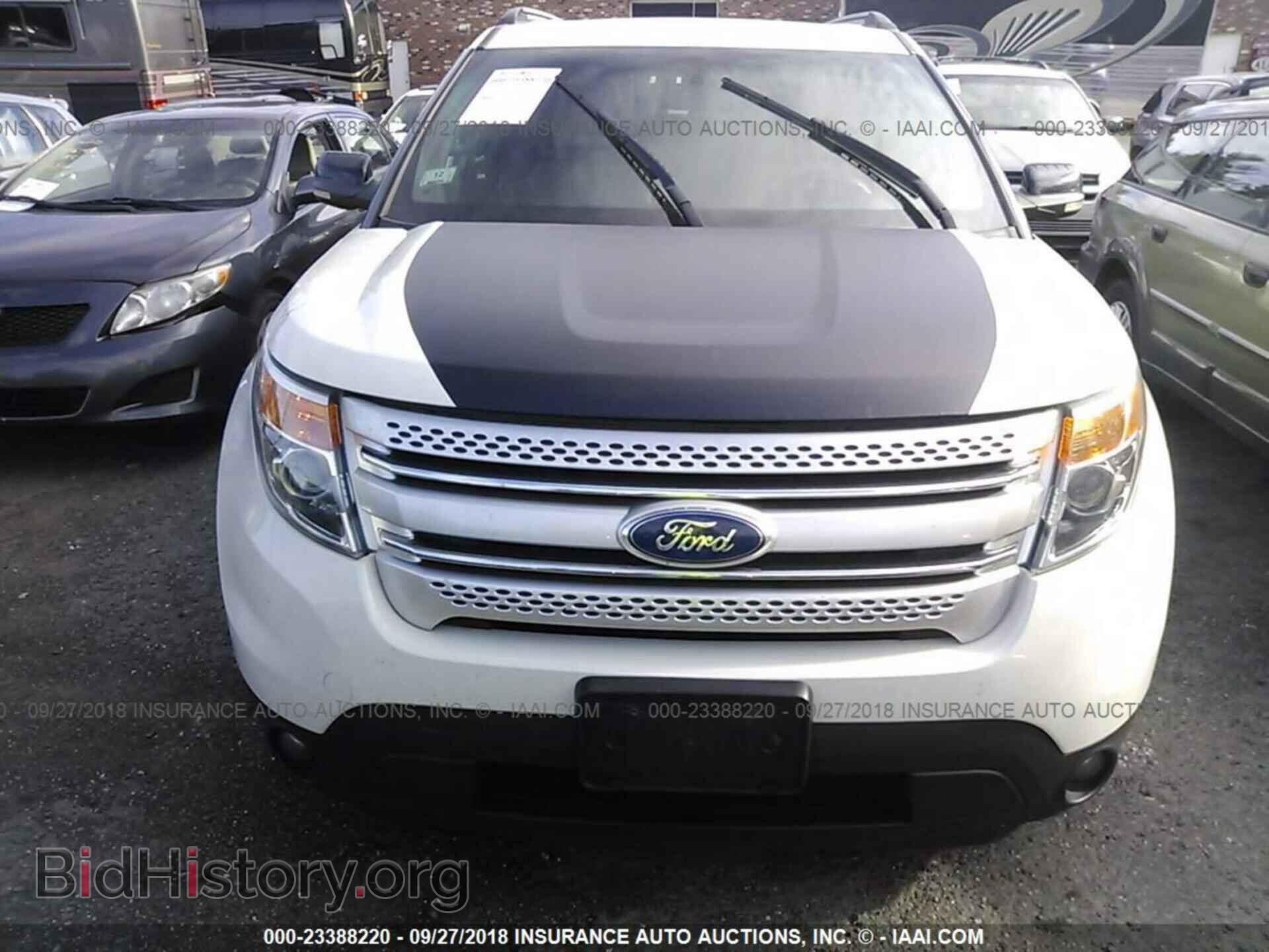 2012 Ford Explorer - VIN: 1FMHK8D82CGA10886 - Photo 6