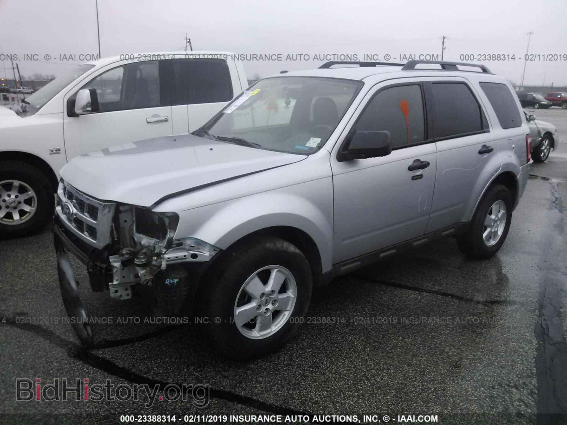 2011 FORD ESCAPE - VIN: 1FMCU9D74BKA42476 - Photo 2