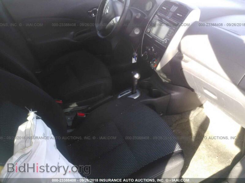 2016 Nissan VERSA NOTE (VIN 3N1CE2CP4GL358303) — фото 5 из 10