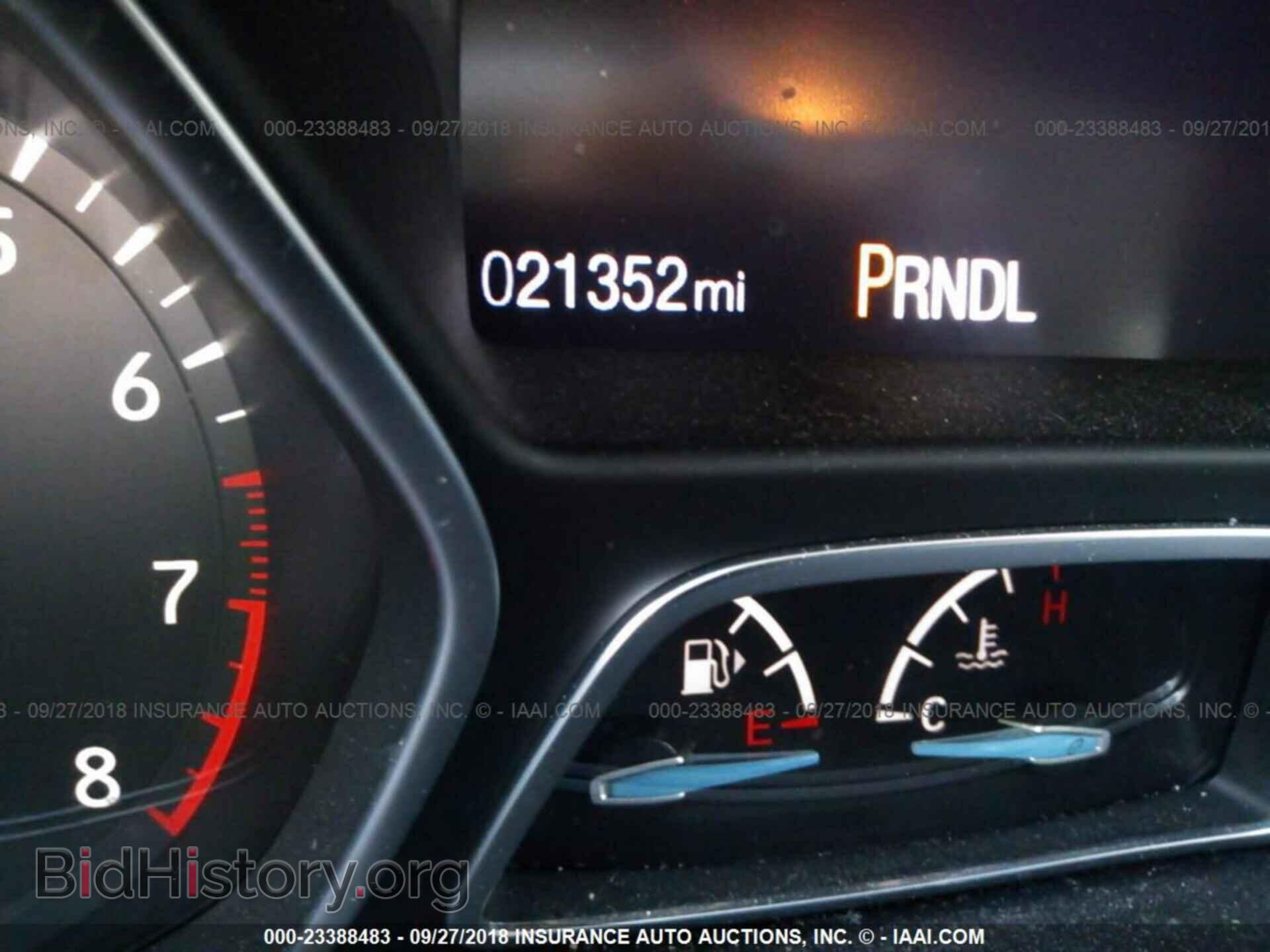 2016 Ford Focus - VIN: 1FADP3F20GL355384 - Photo 7