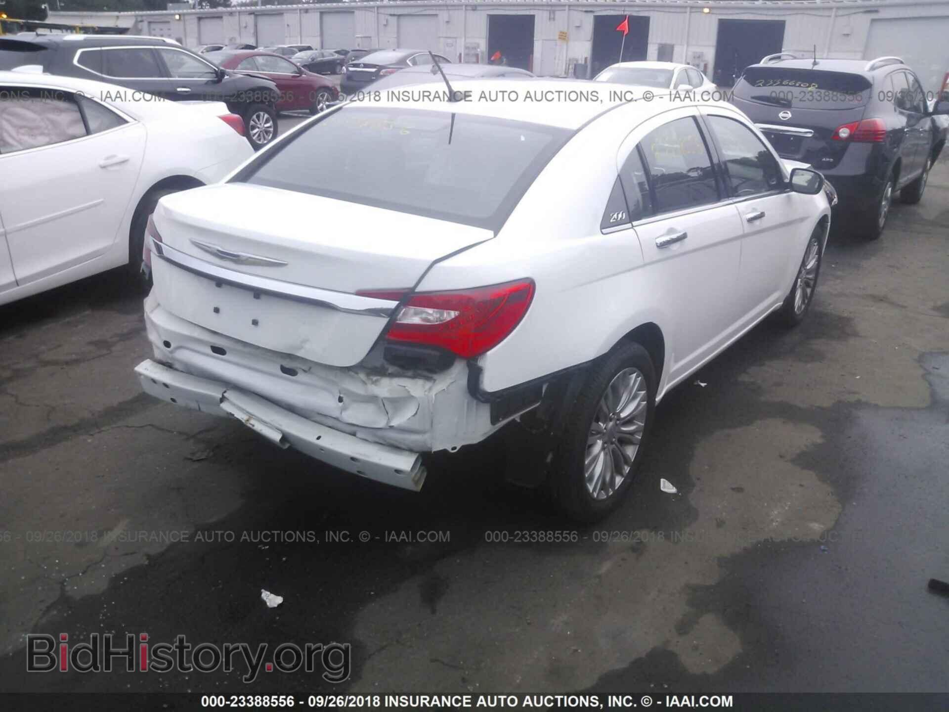 2012 Chrysler 200 - VIN: 1C3CCBCB1CN263820 - Фото 4