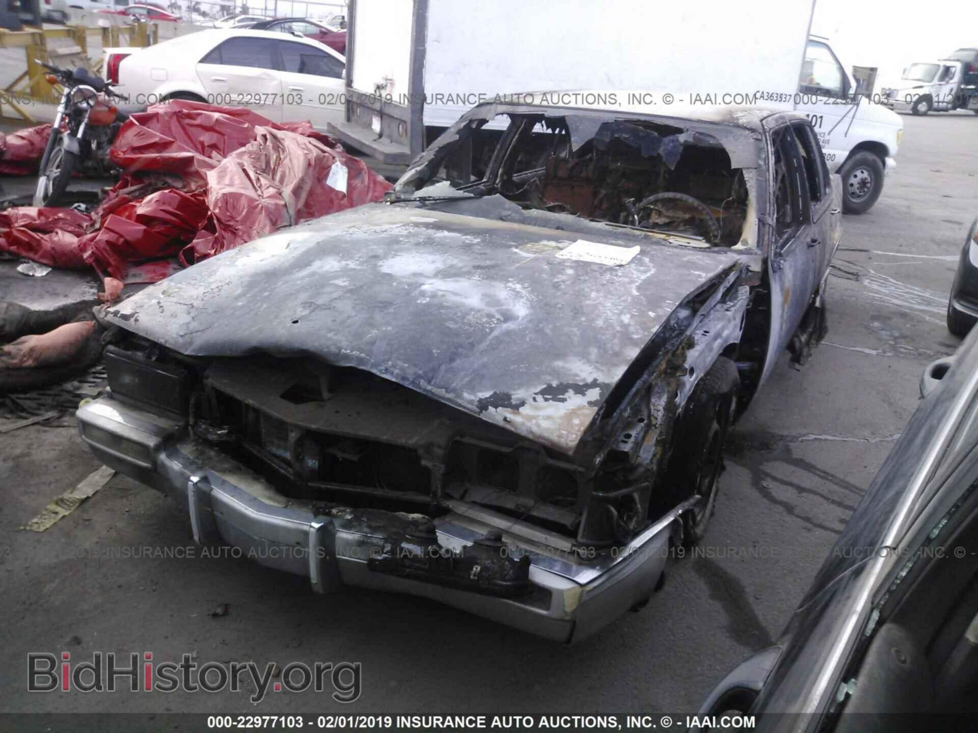 1990 Cadillac Deville - VIN: 1G6CD5339L4219415 - Фото 2