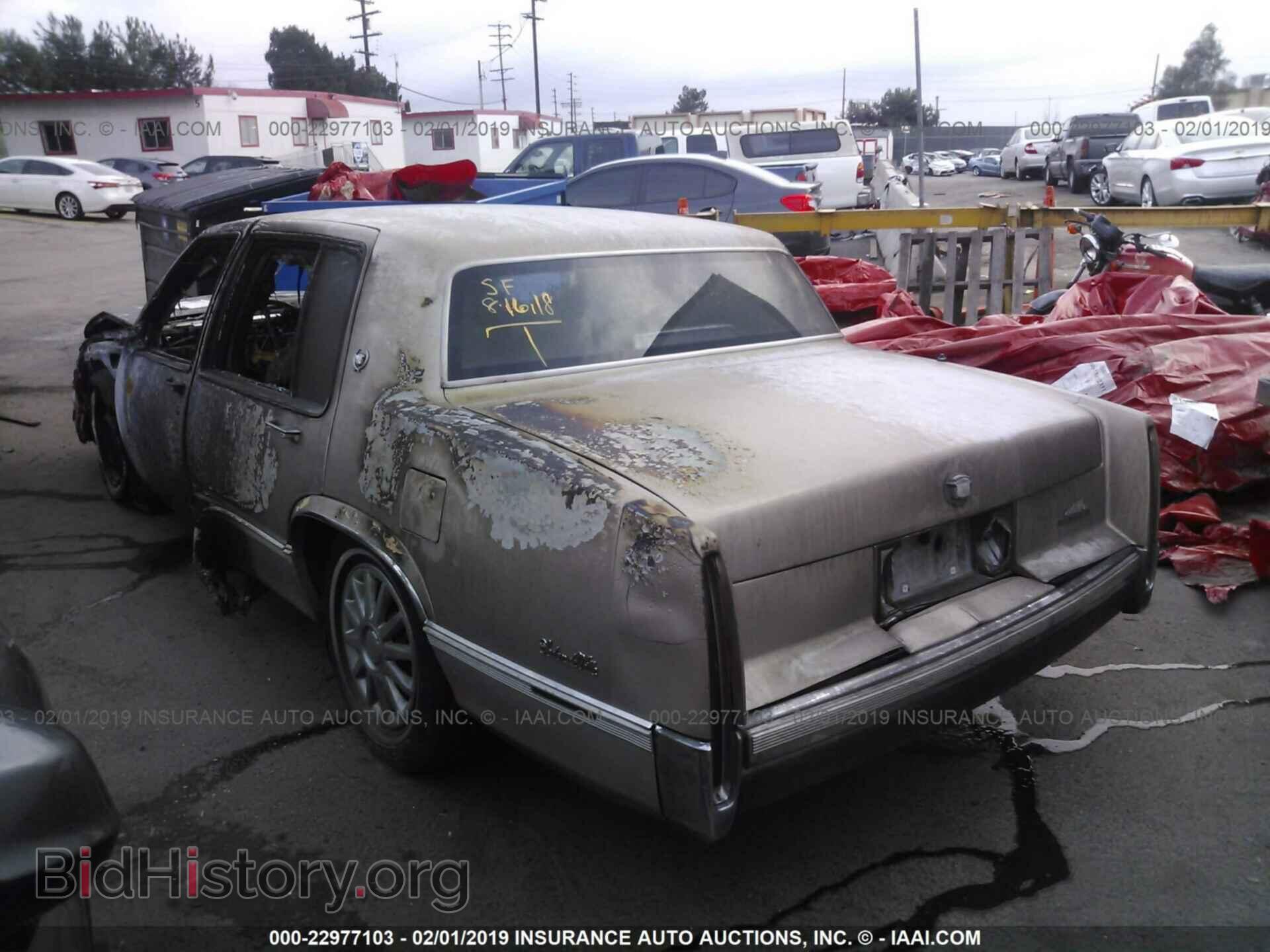 1990 Cadillac Deville - VIN: 1G6CD5339L4219415 - Фото 3
