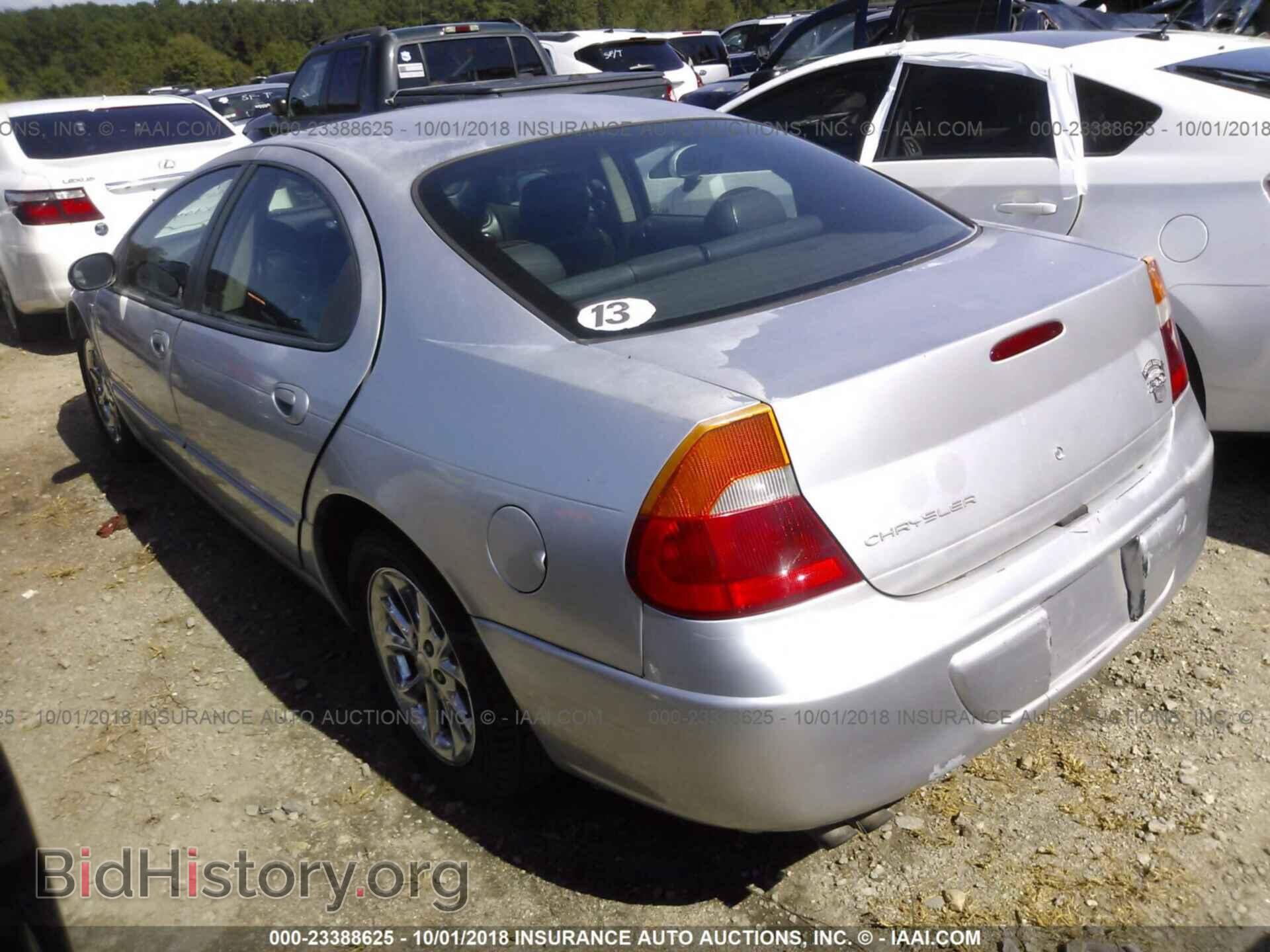 2000 CHRYSLER 300M - VIN: 2C3HE66G2YH123404 - Photo 3