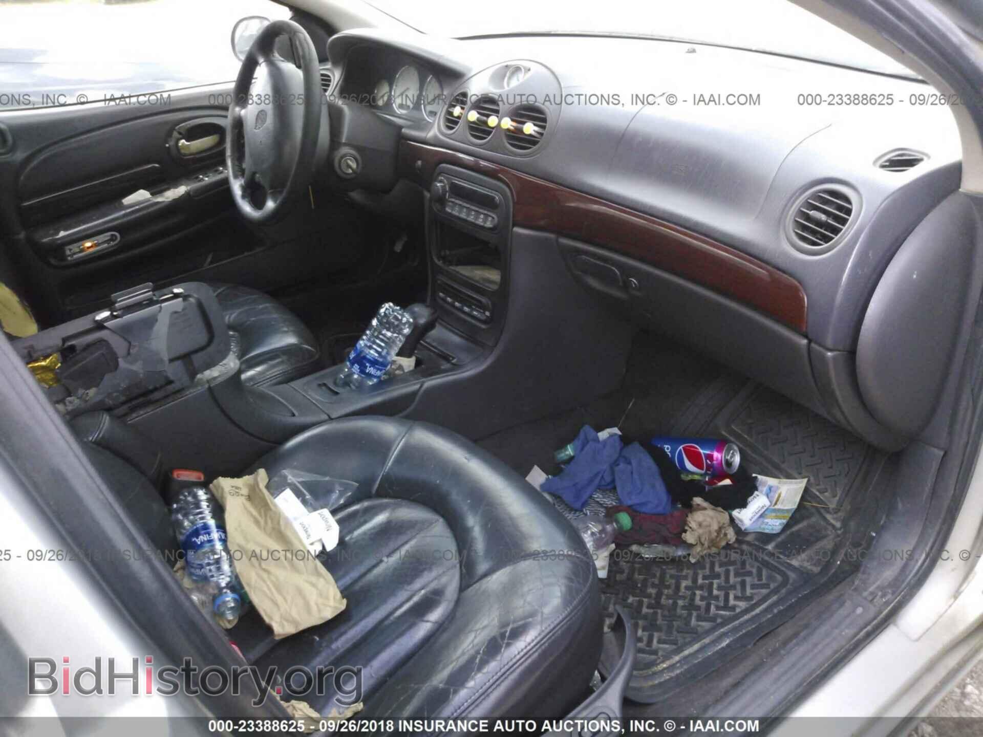 2000 CHRYSLER 300M - VIN: 2C3HE66G2YH123404 - Photo 5